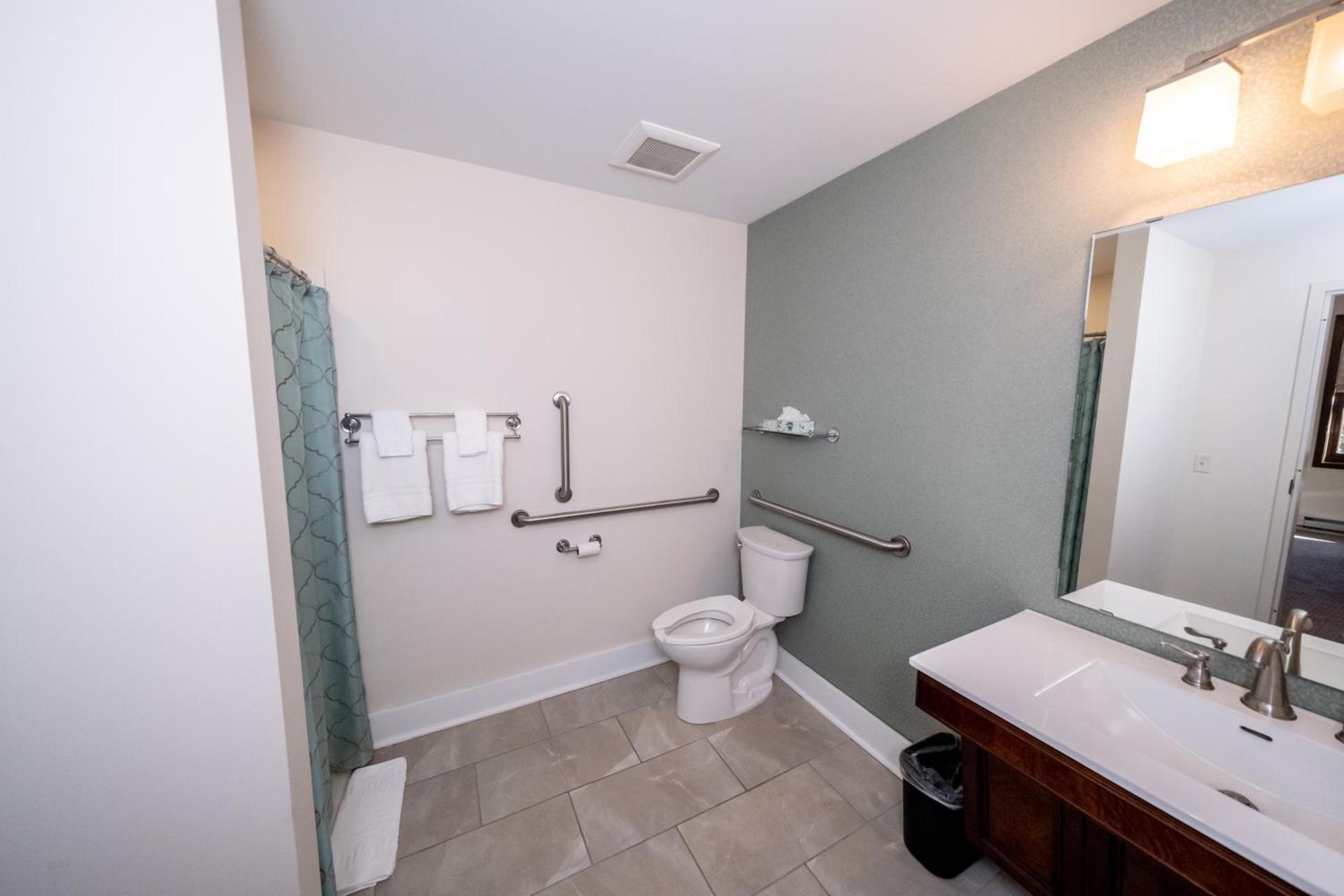 The Inn at Shattuck - St. Mary's photo 30
