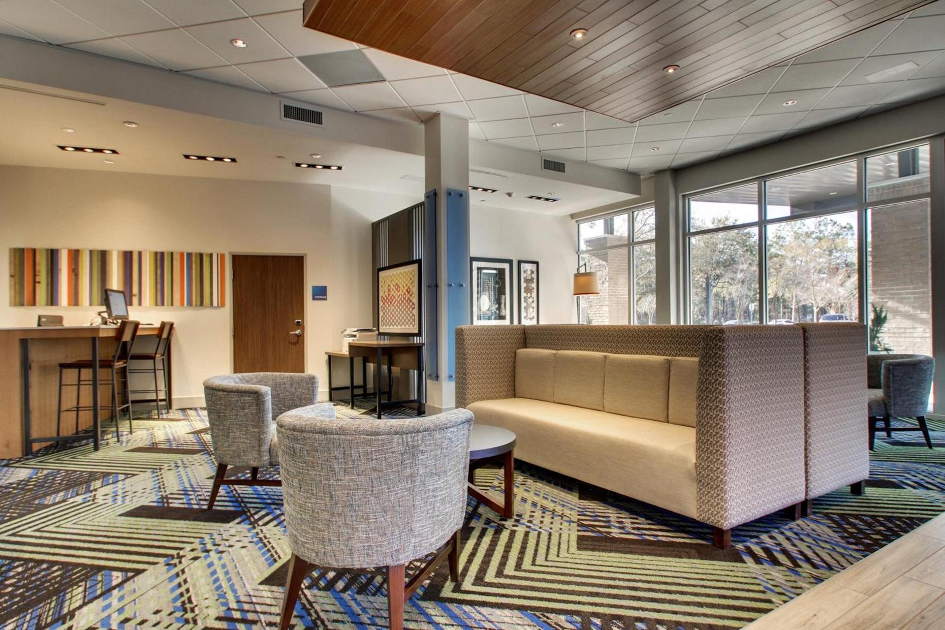 Holiday Inn Express & Suites Charleston NE Mt Pleasant US17 by IHG photo 47