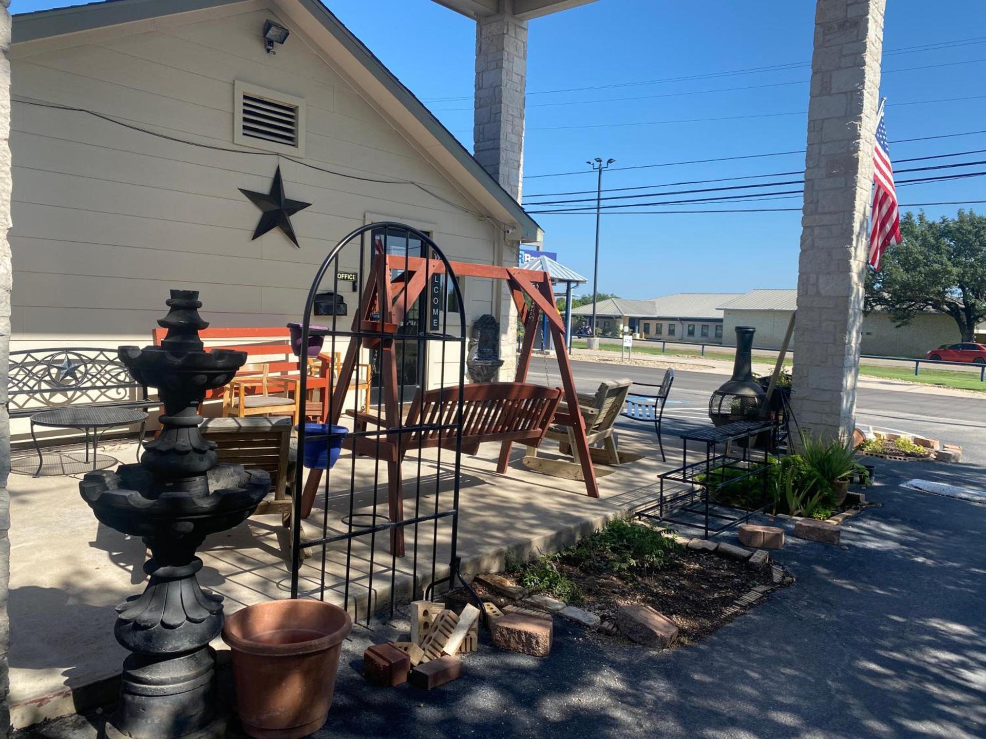 Cedar Creek Inn photo 10