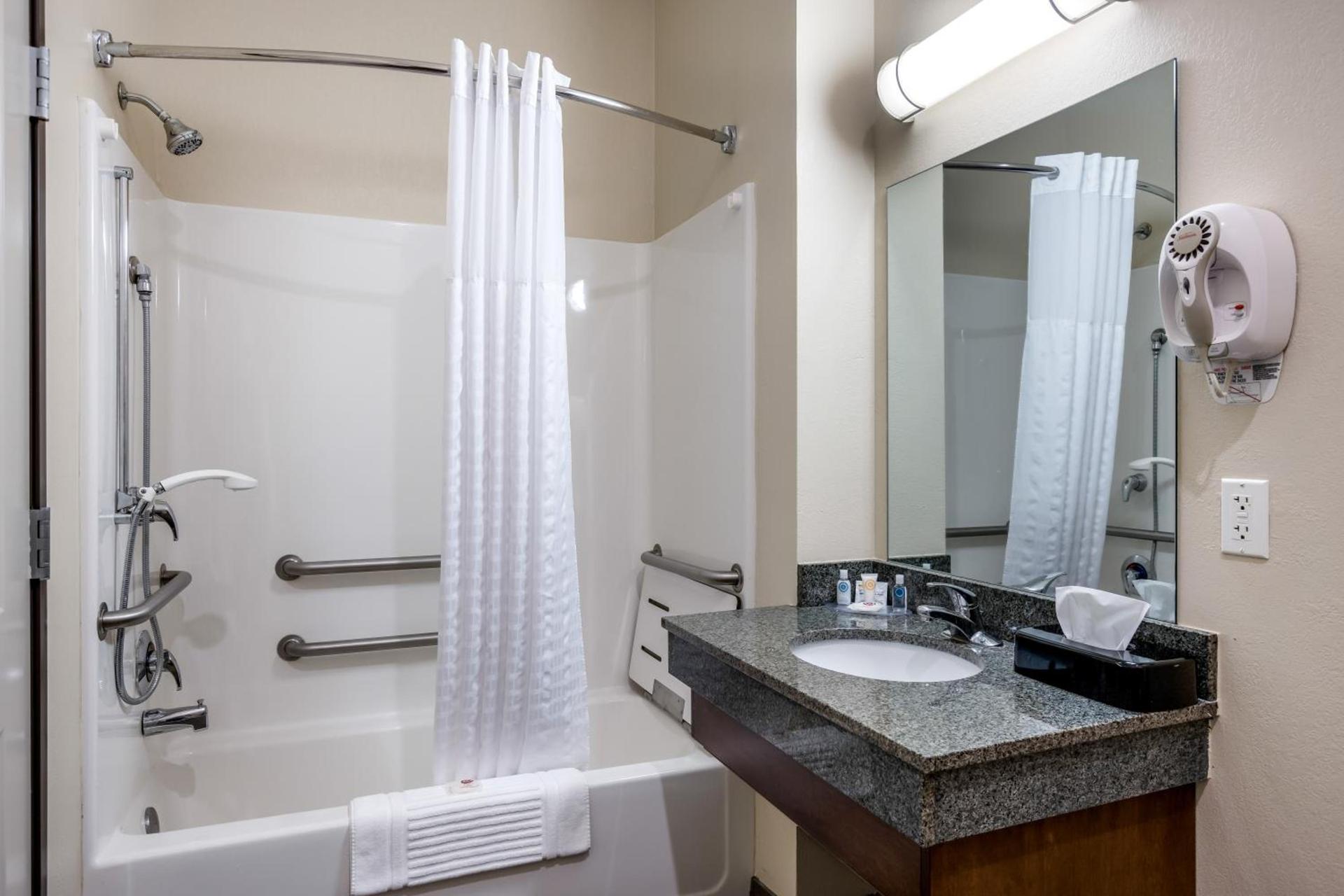 Comfort Inn Bonner Springs Kansas City photo 23
