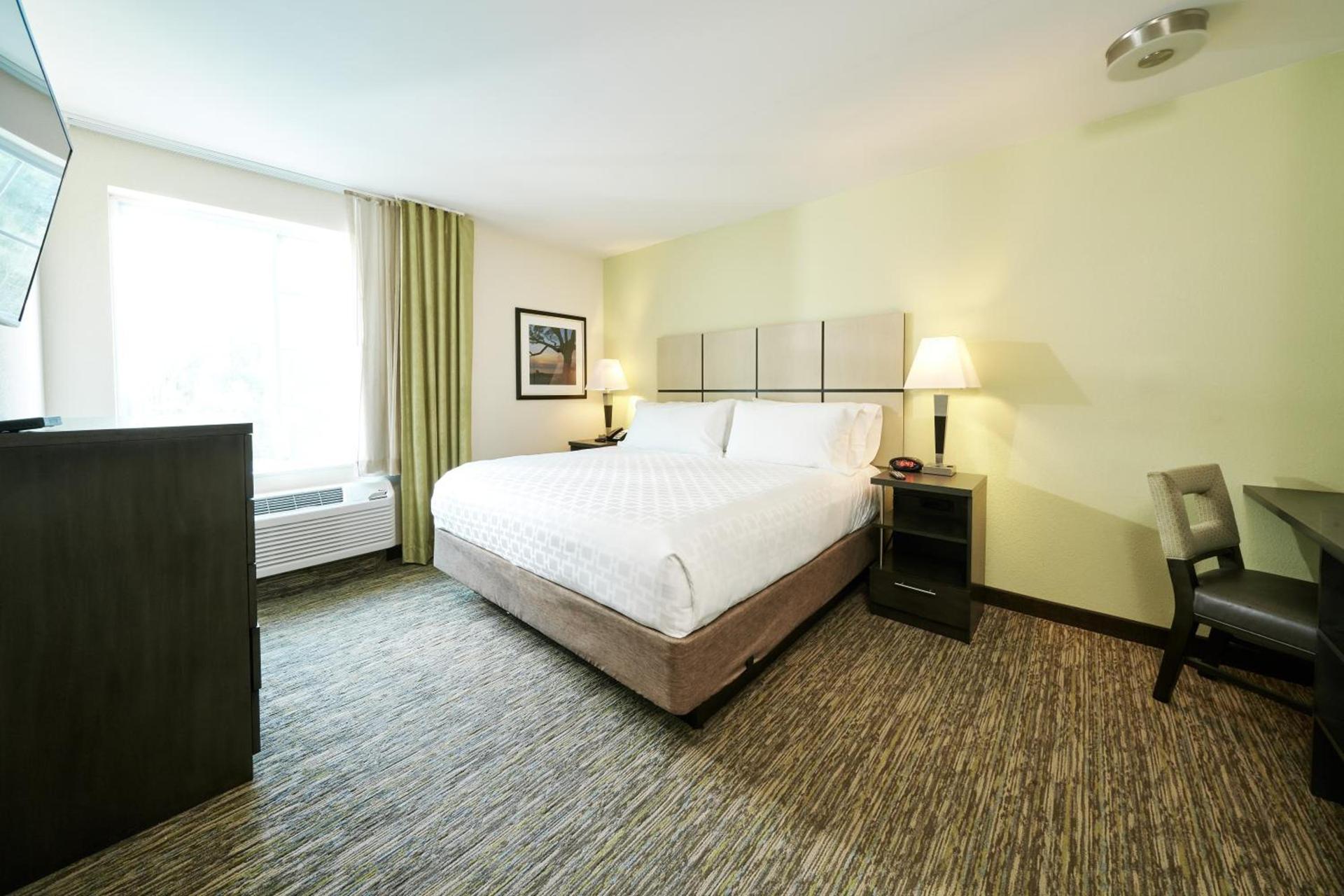 Candlewood Suites Lafayette by IHG photo 10