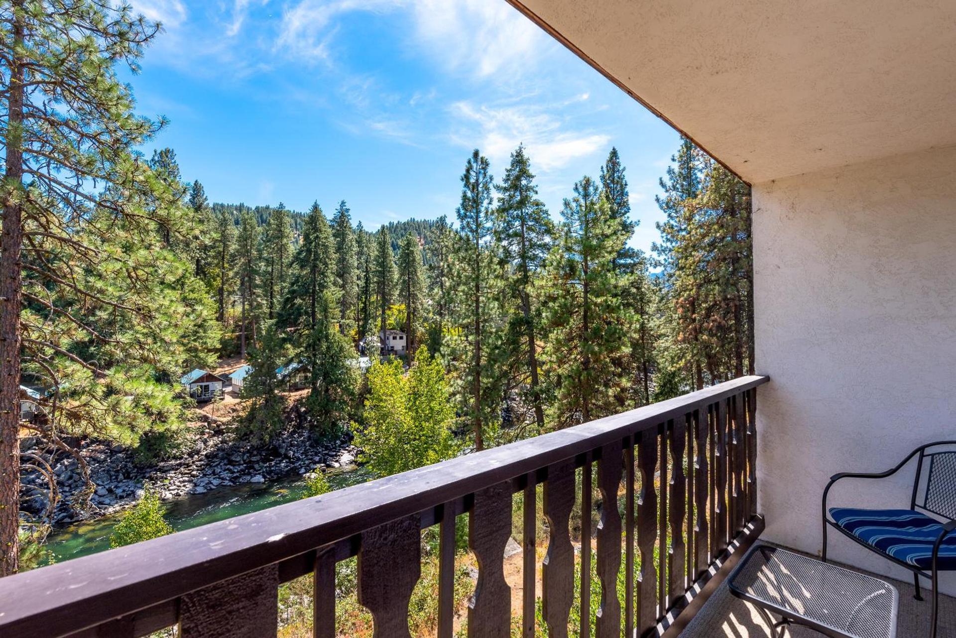Alpine Rivers Inn photo 2