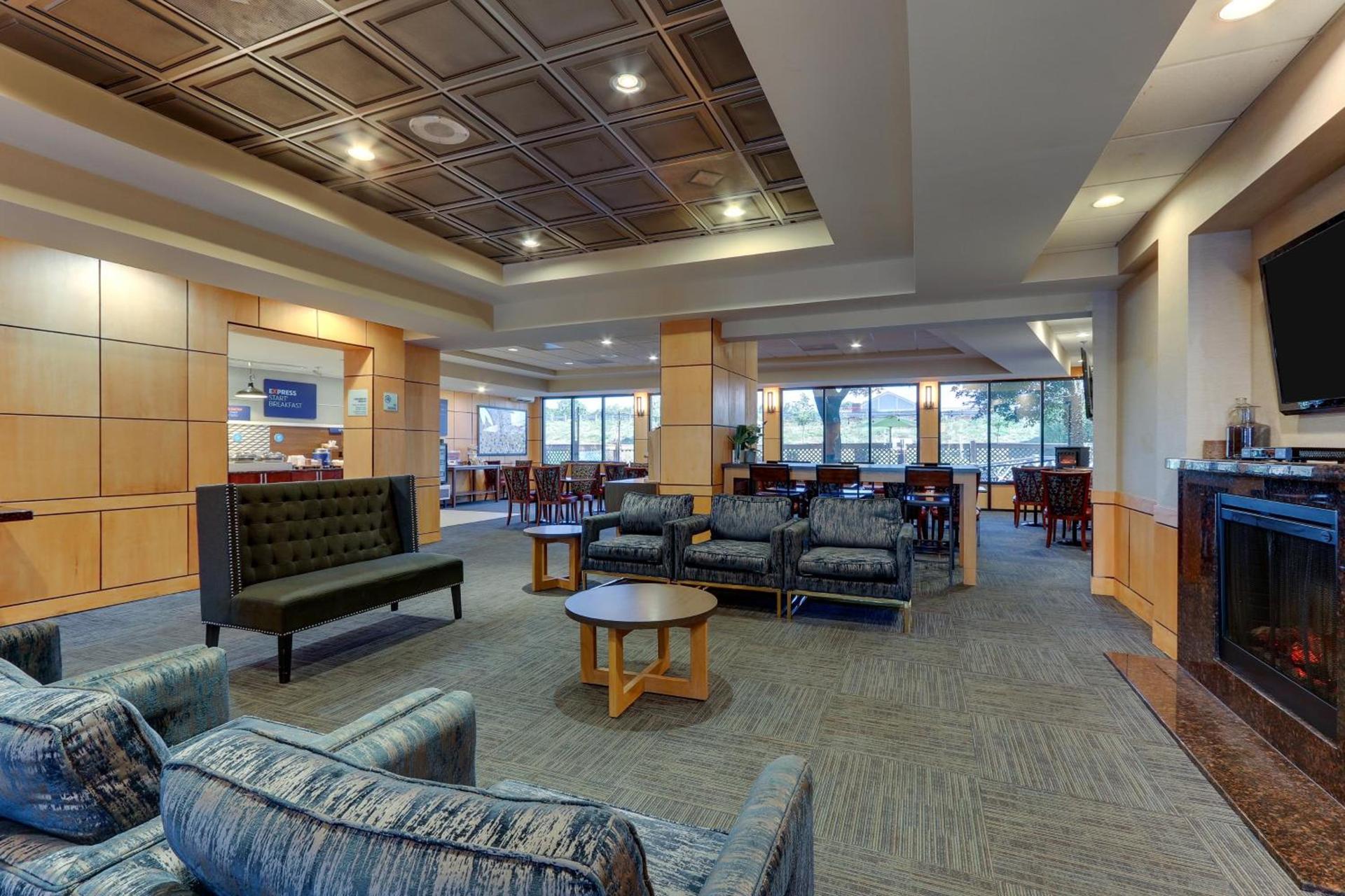 Holiday Inn Express Aberdeen-Chesapeake House by IHG photo 15