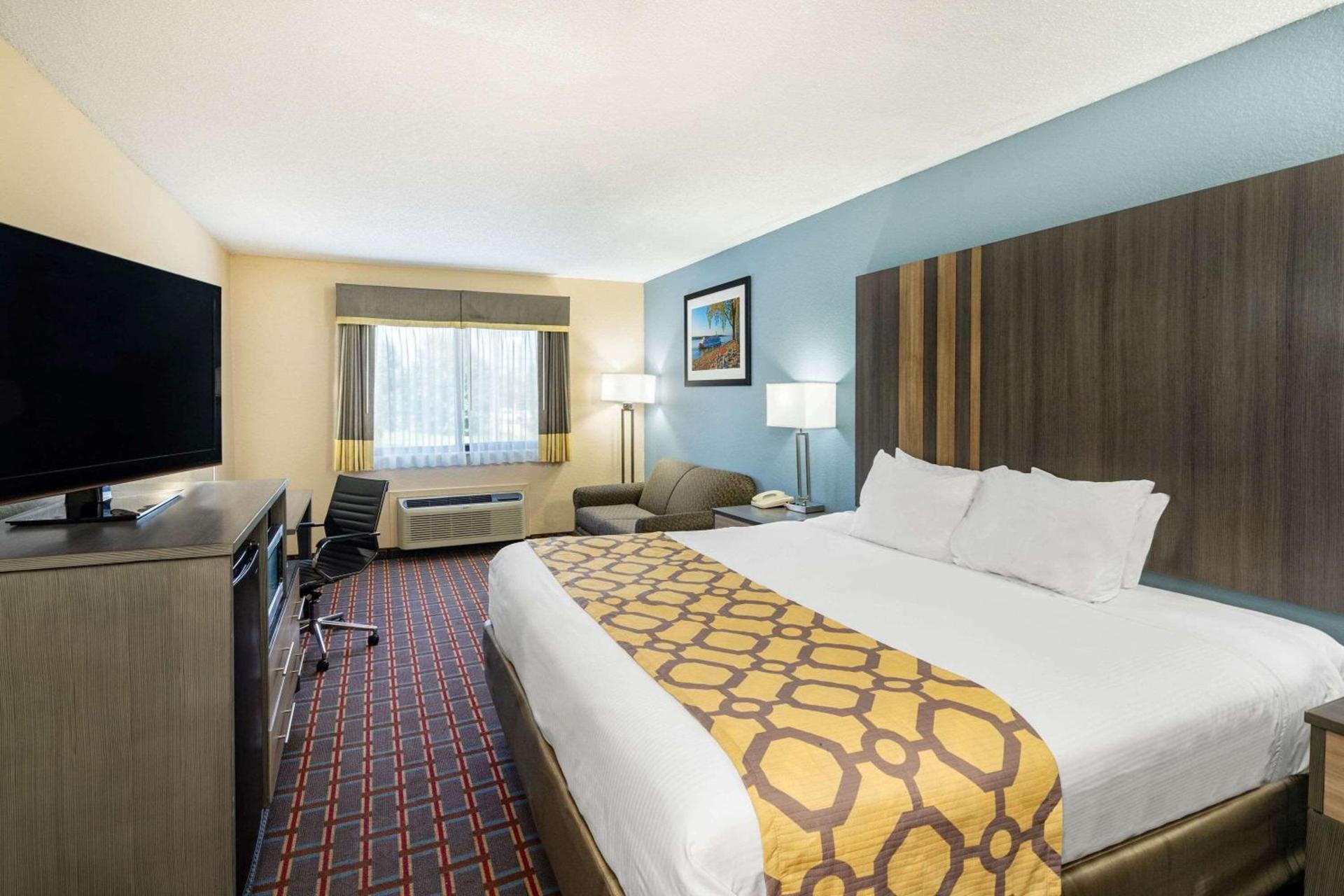 Baymont by Wyndham Tupelo photo 35