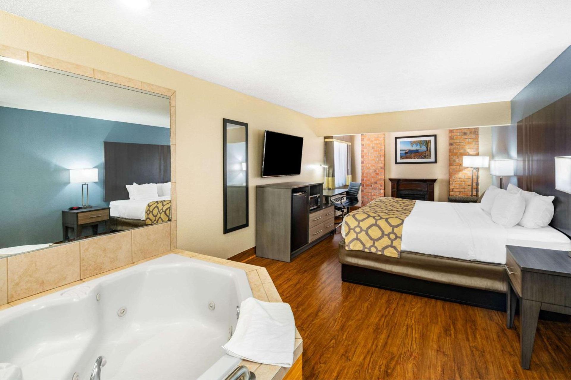 Baymont by Wyndham Tupelo photo 40