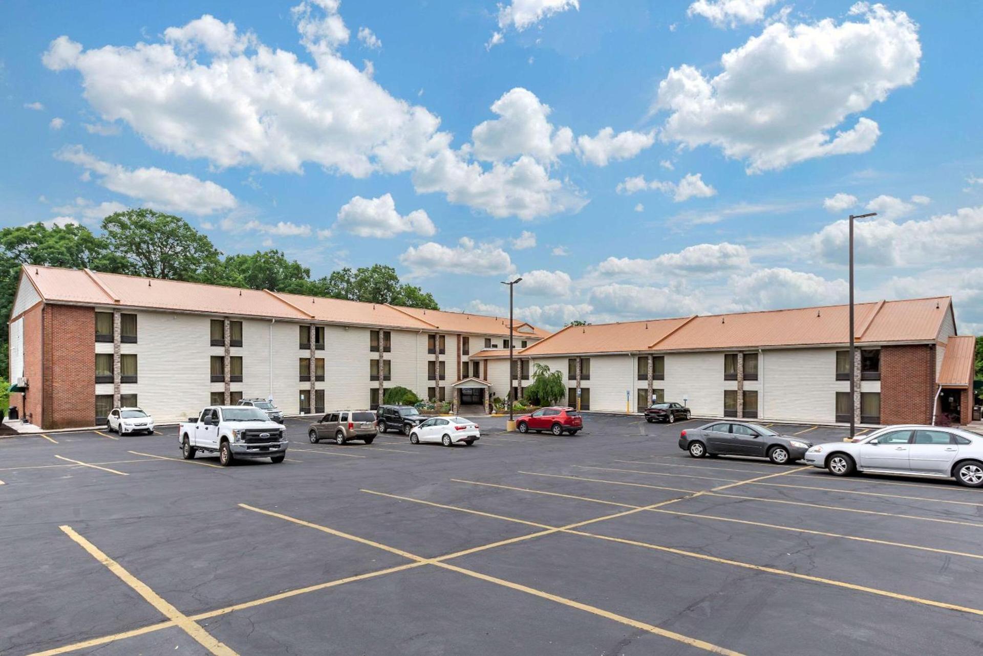 Comfort Inn West Hazleton photo 2