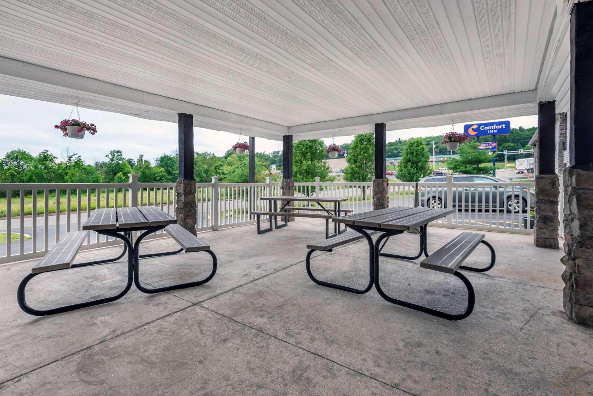 Comfort Inn West Hazleton photo 25