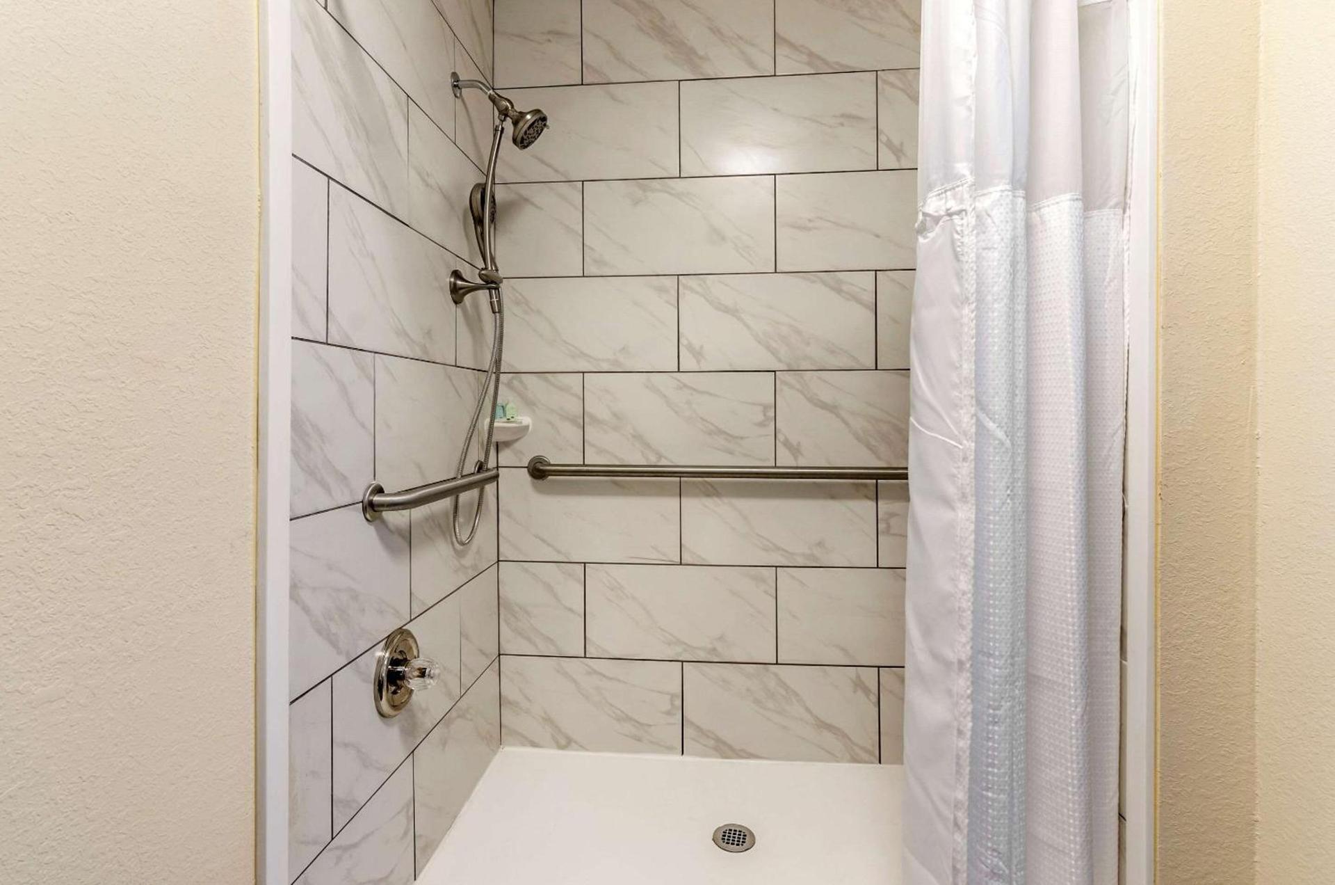 Quality Inn Verona - Staunton North photo 14