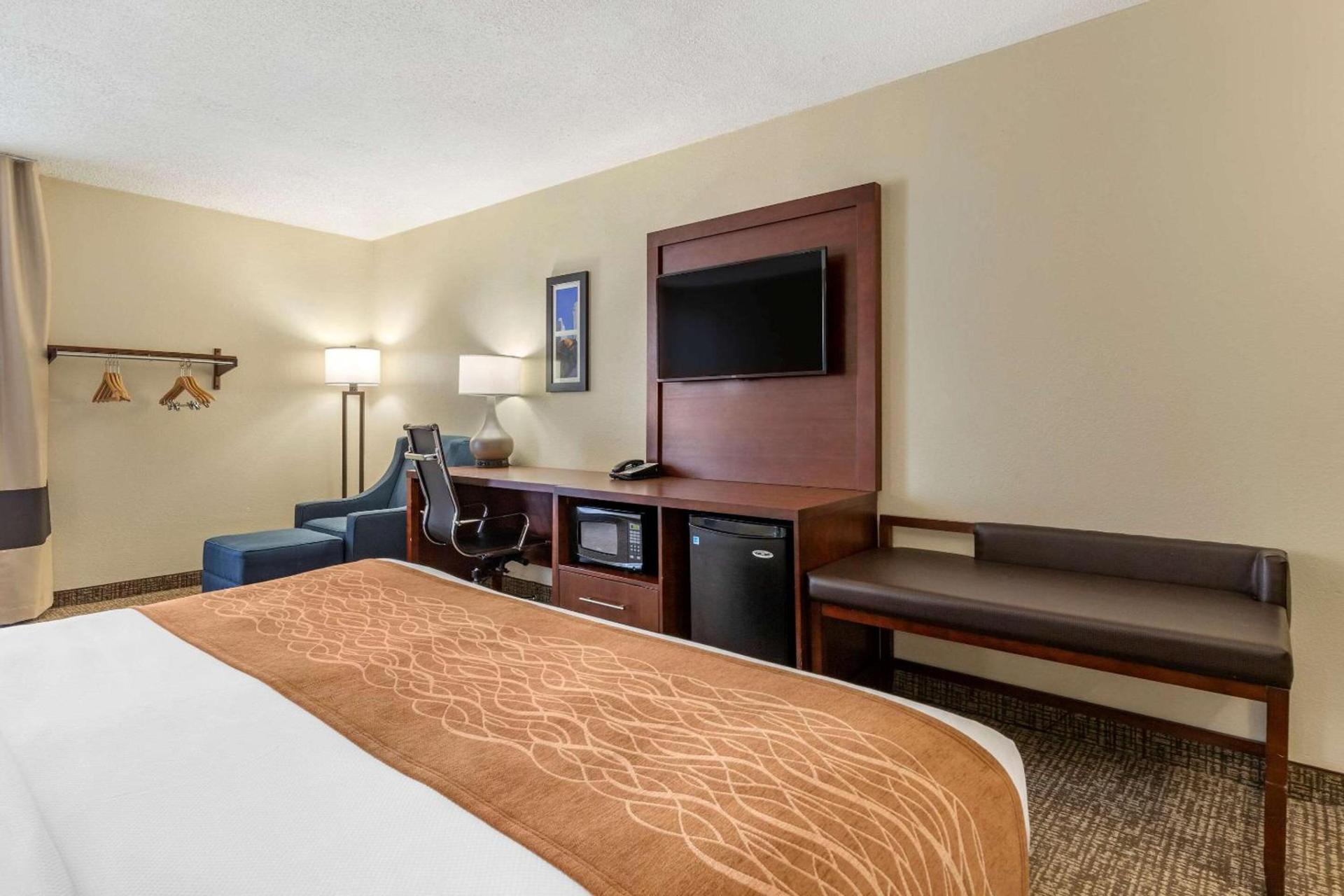 Comfort Inn Charlotte Airport Uptown photo 15