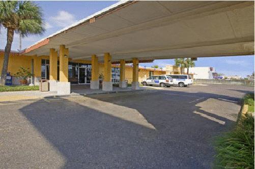 Americas Best Value Inn Laredo photo 20