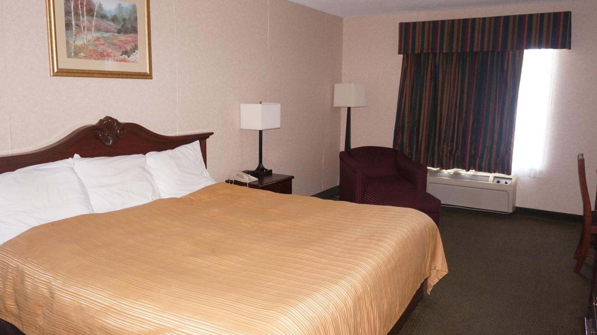 Scotland Neck Inn photo 8