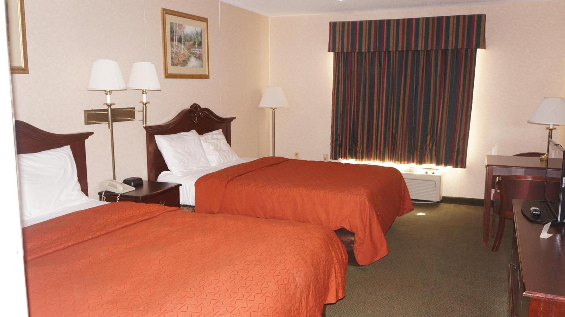 Scotland Neck Inn photo 19