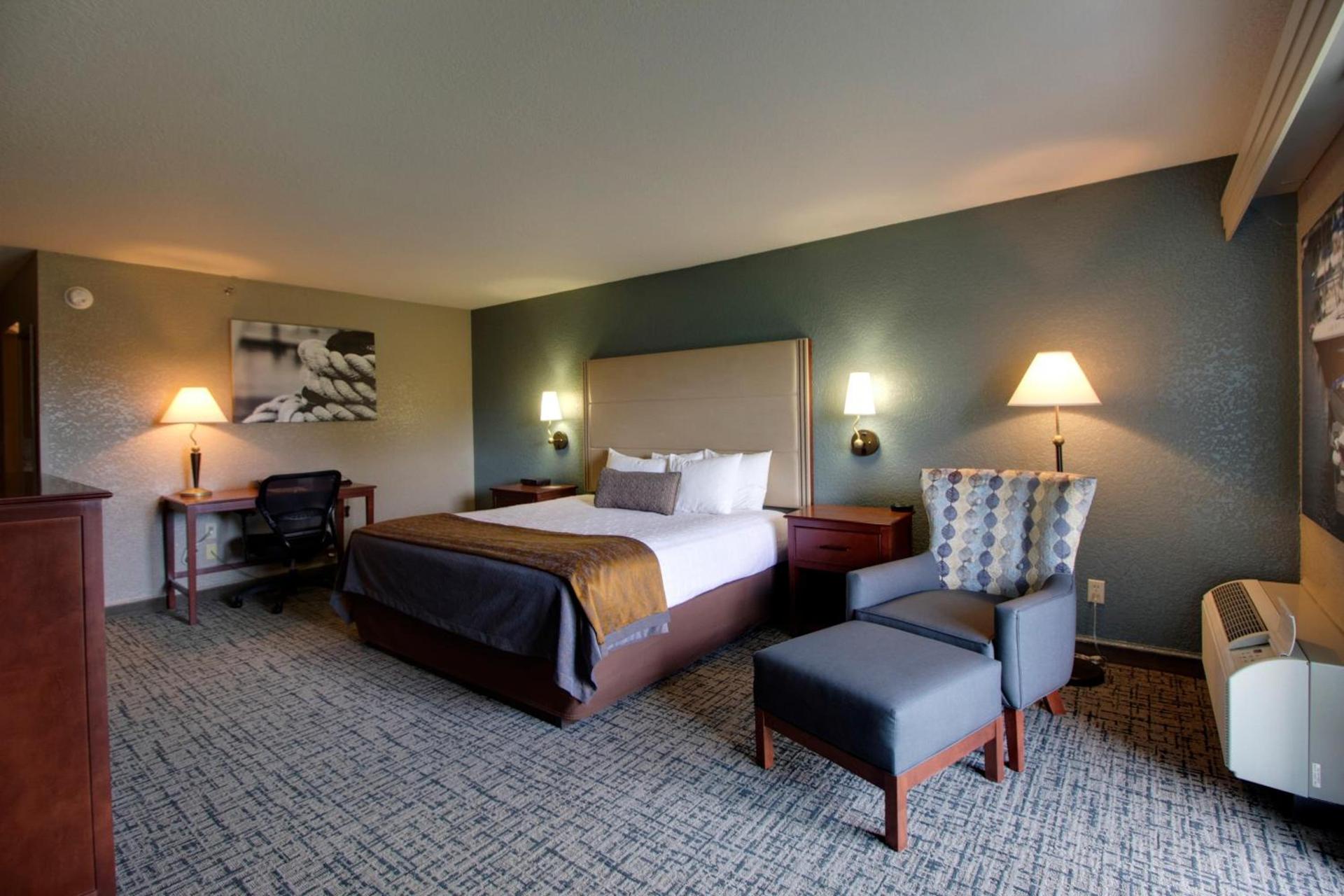 Best Western Harbour Pointe Lakefront photo 64