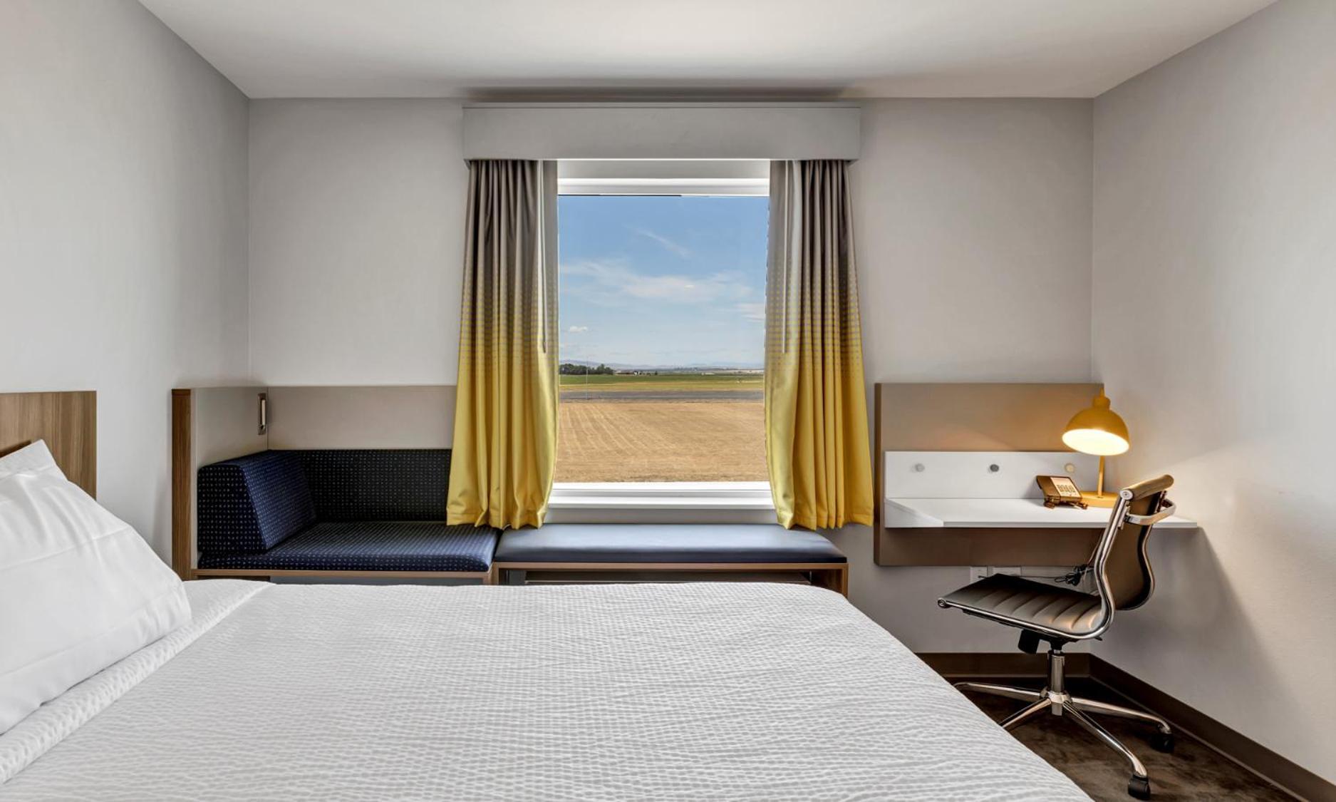 Holiday Inn Express & Suites George - Quincy South by IHG photo 12