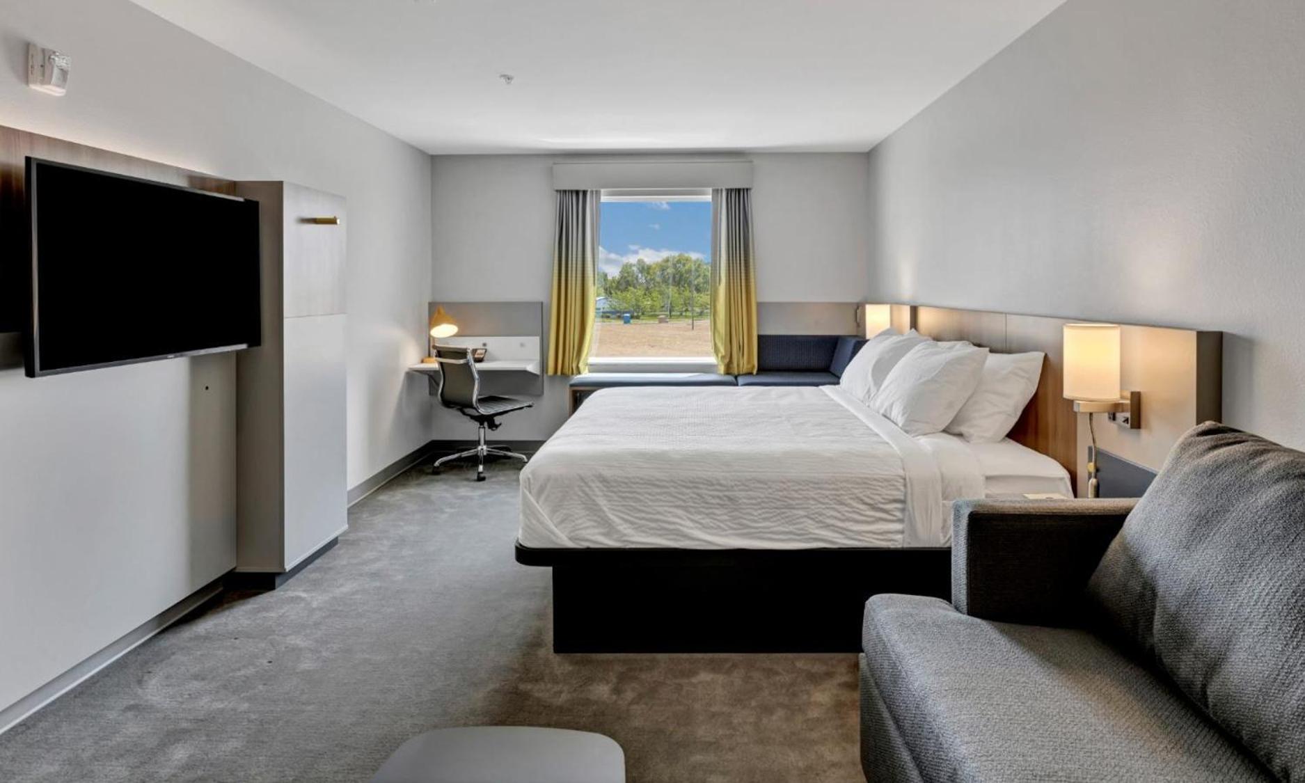 Holiday Inn Express & Suites George - Quincy South by IHG photo 9
