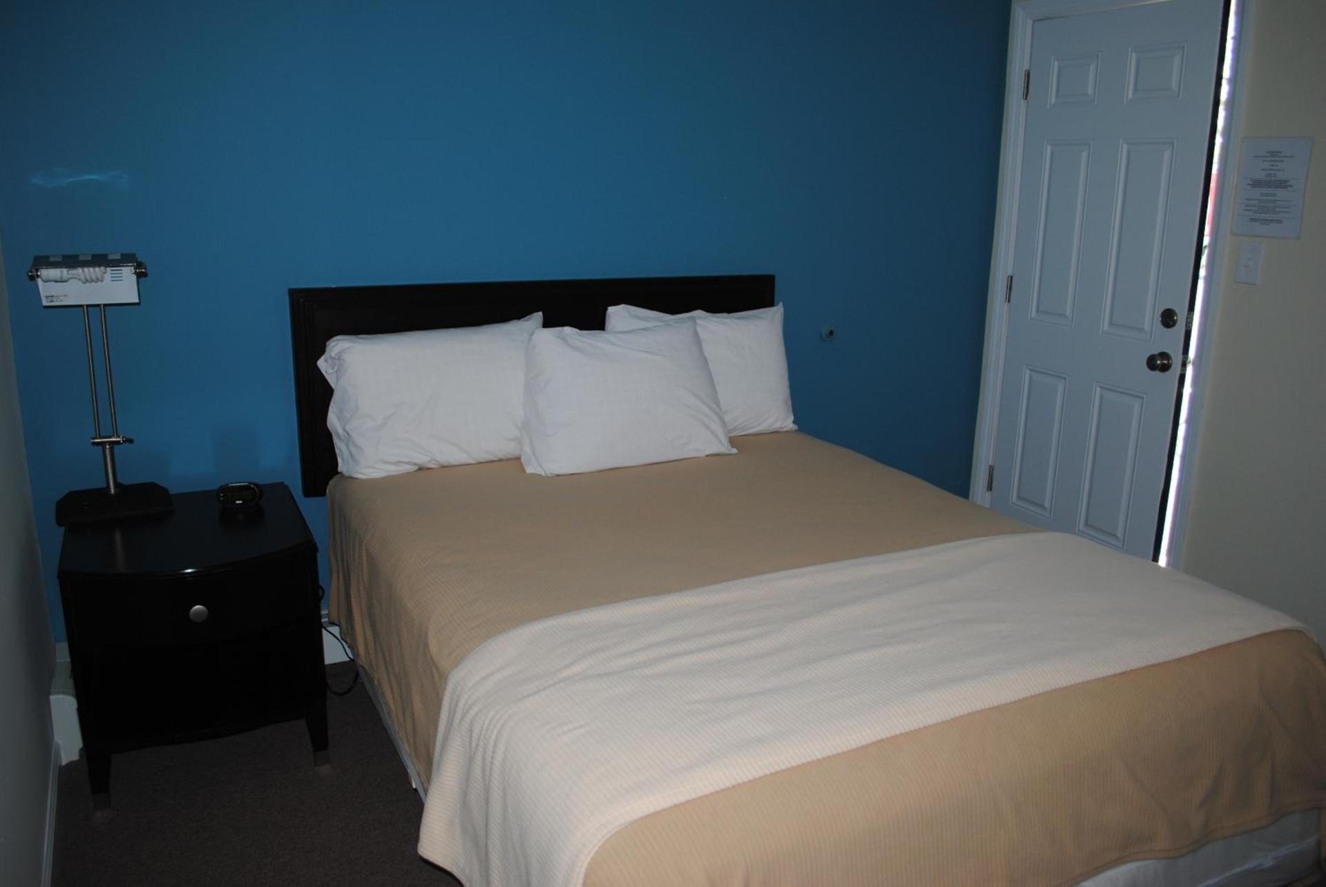 Shore Point Motel photo 7
