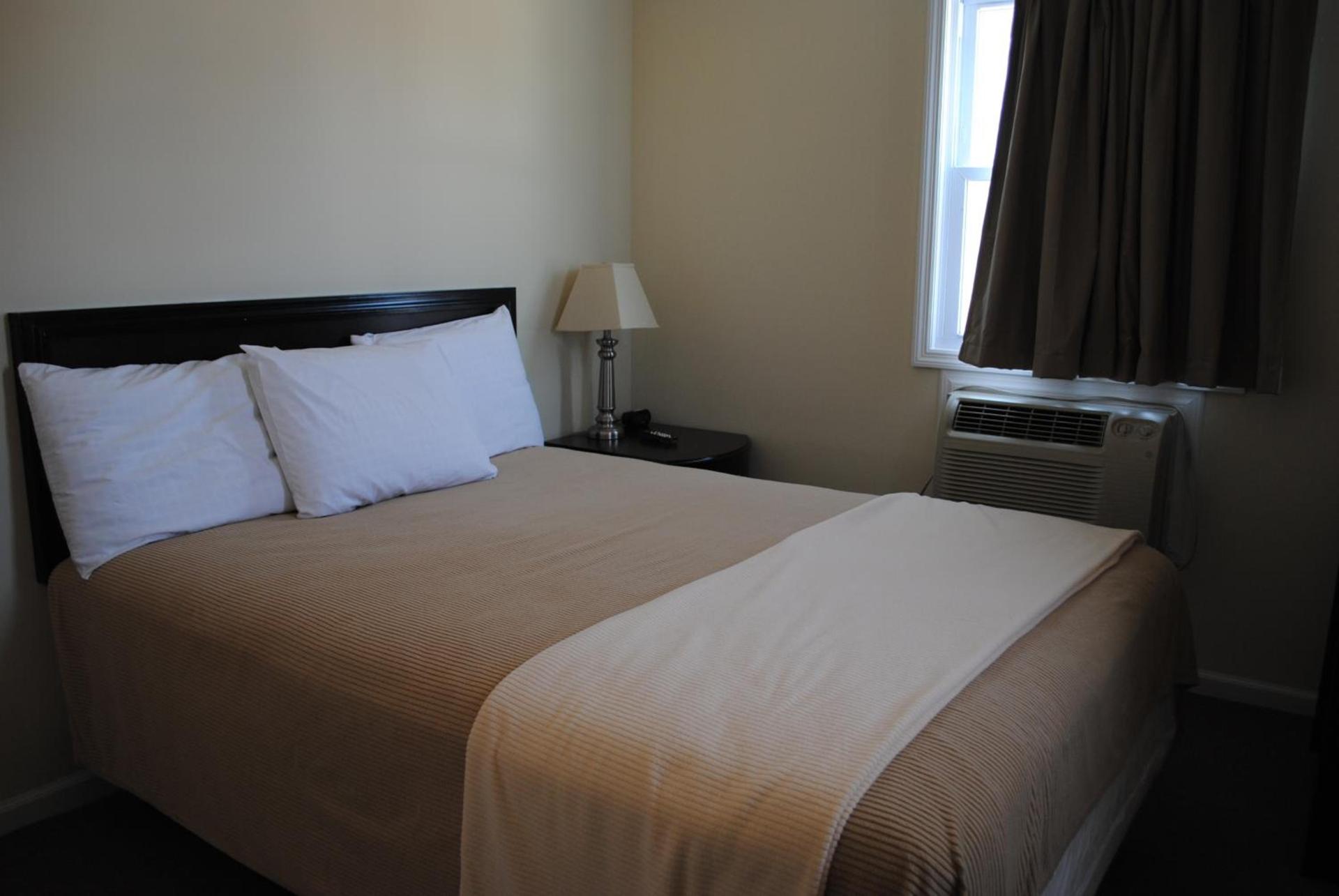 Shore Point Motel photo 6