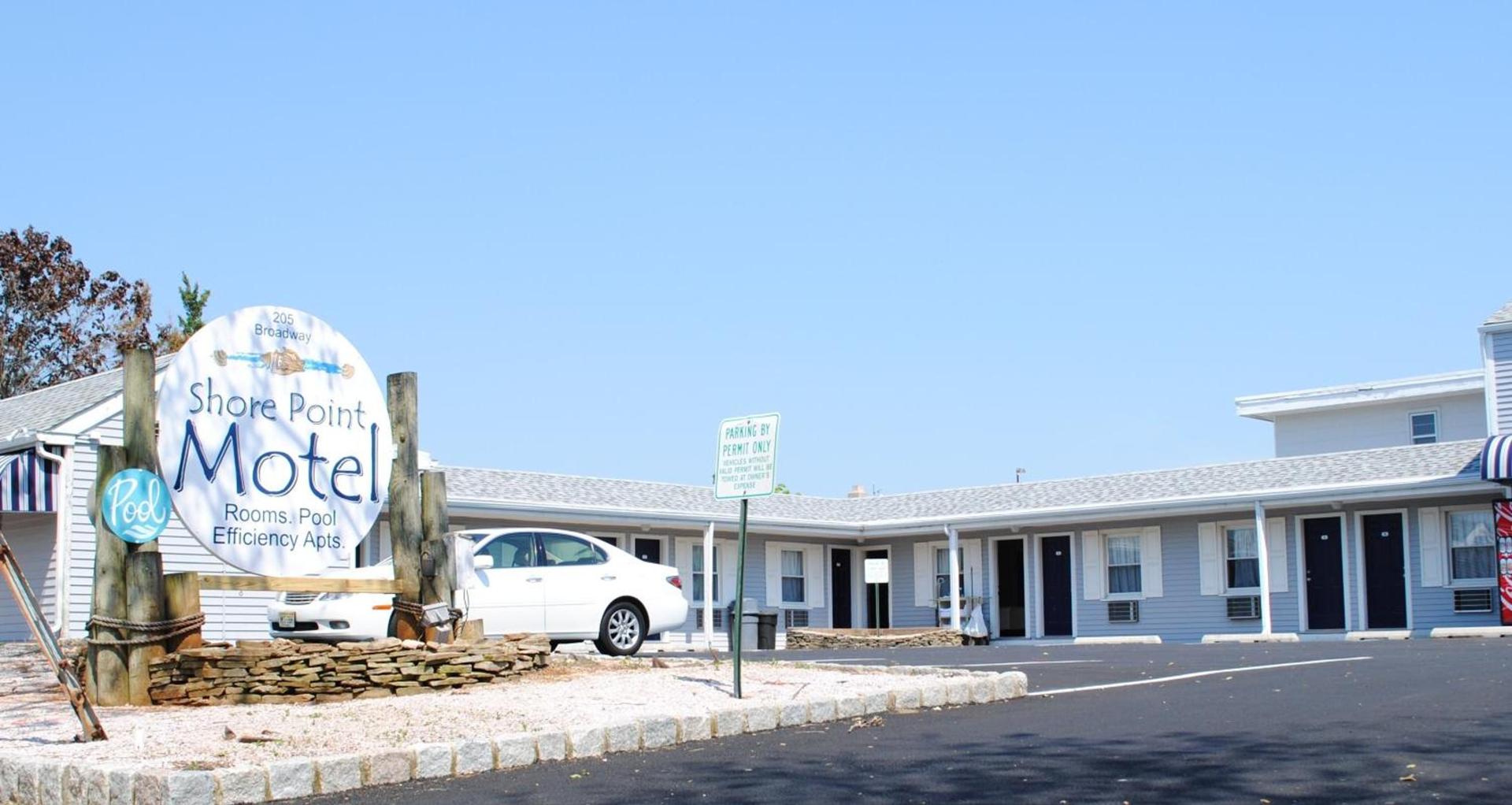 Shore Point Motel photo 12