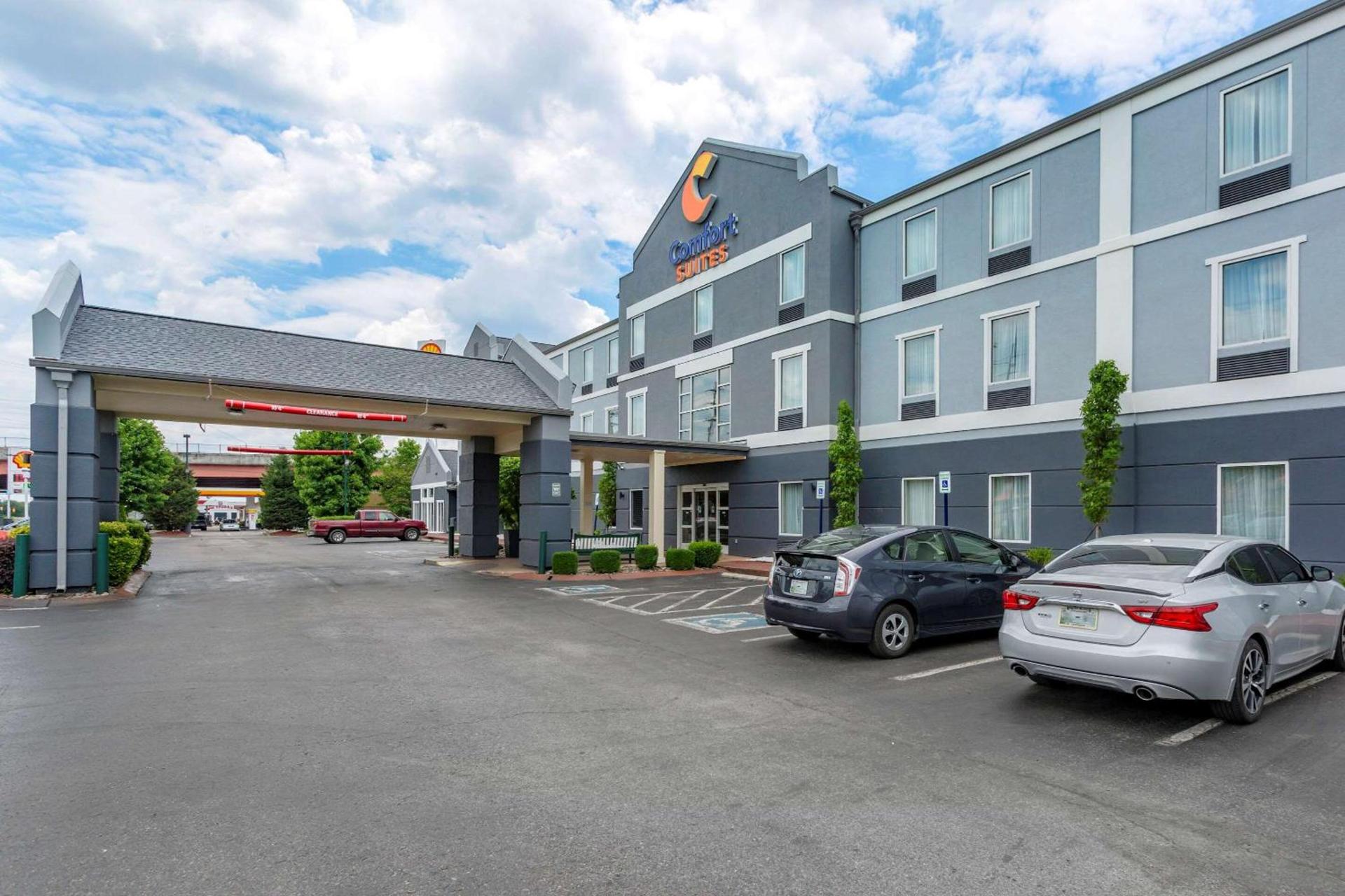 Comfort Suites Goodlettsville Rivergate photo 2