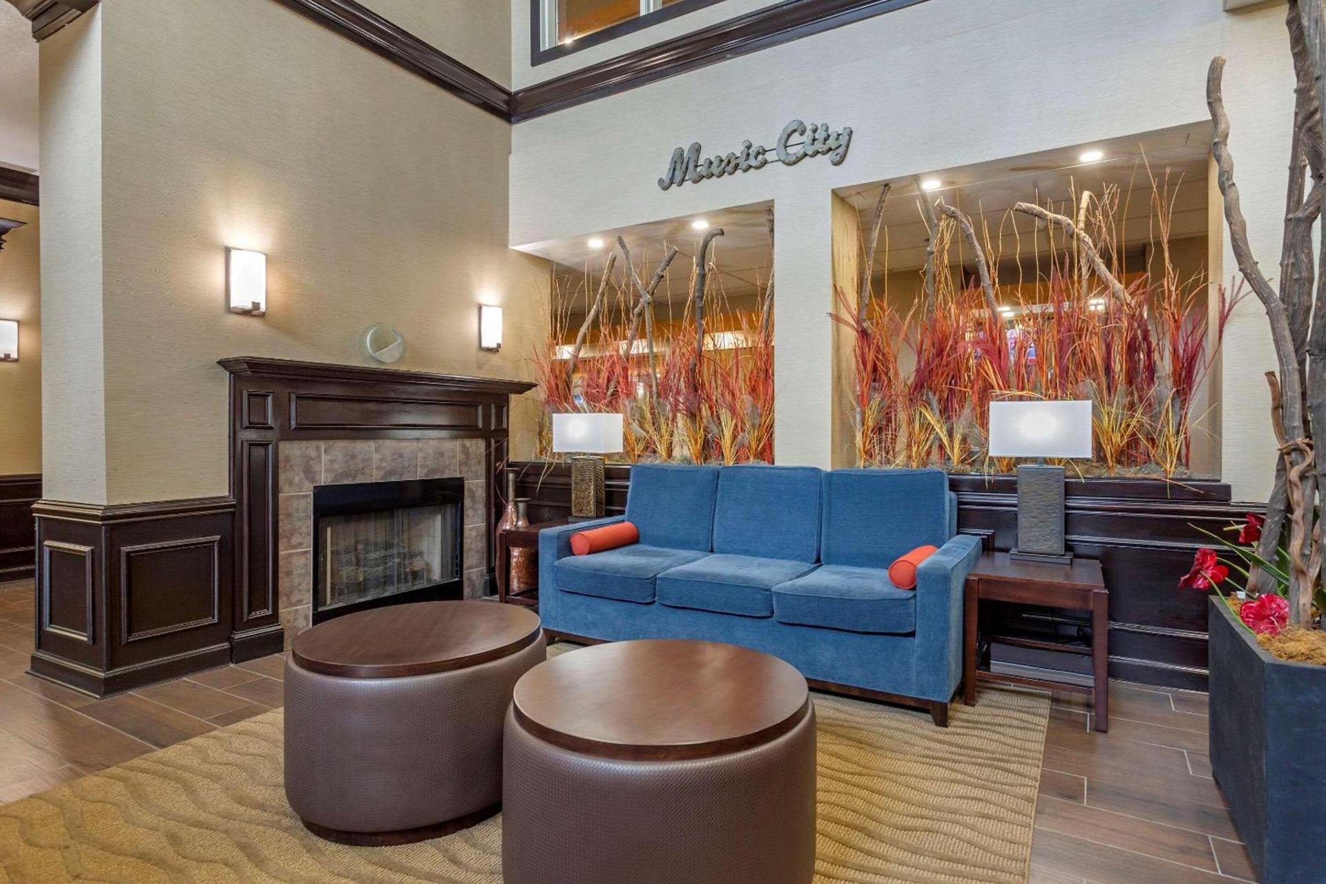 Comfort Suites Goodlettsville Rivergate photo 5