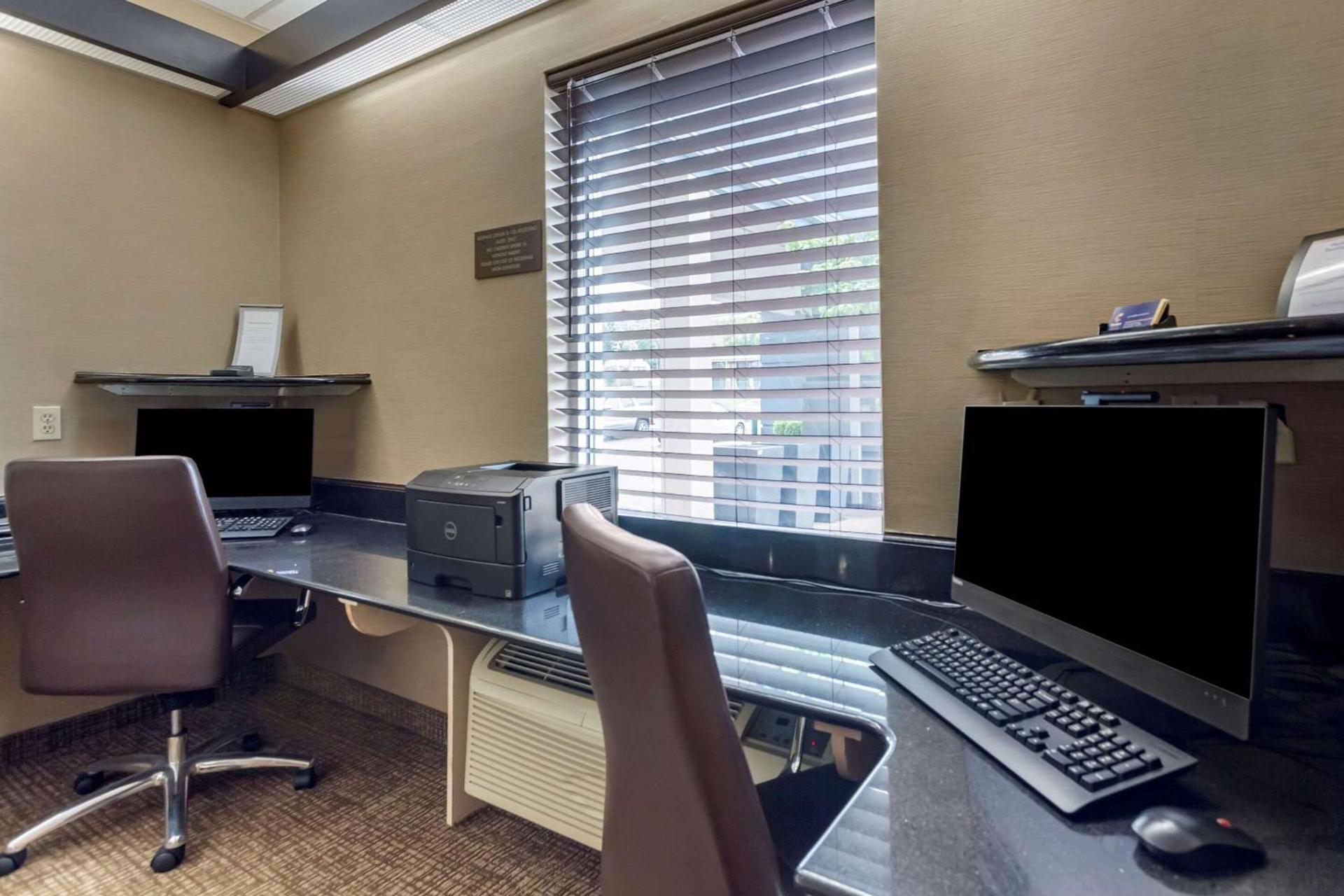 Comfort Suites Goodlettsville Rivergate photo 27