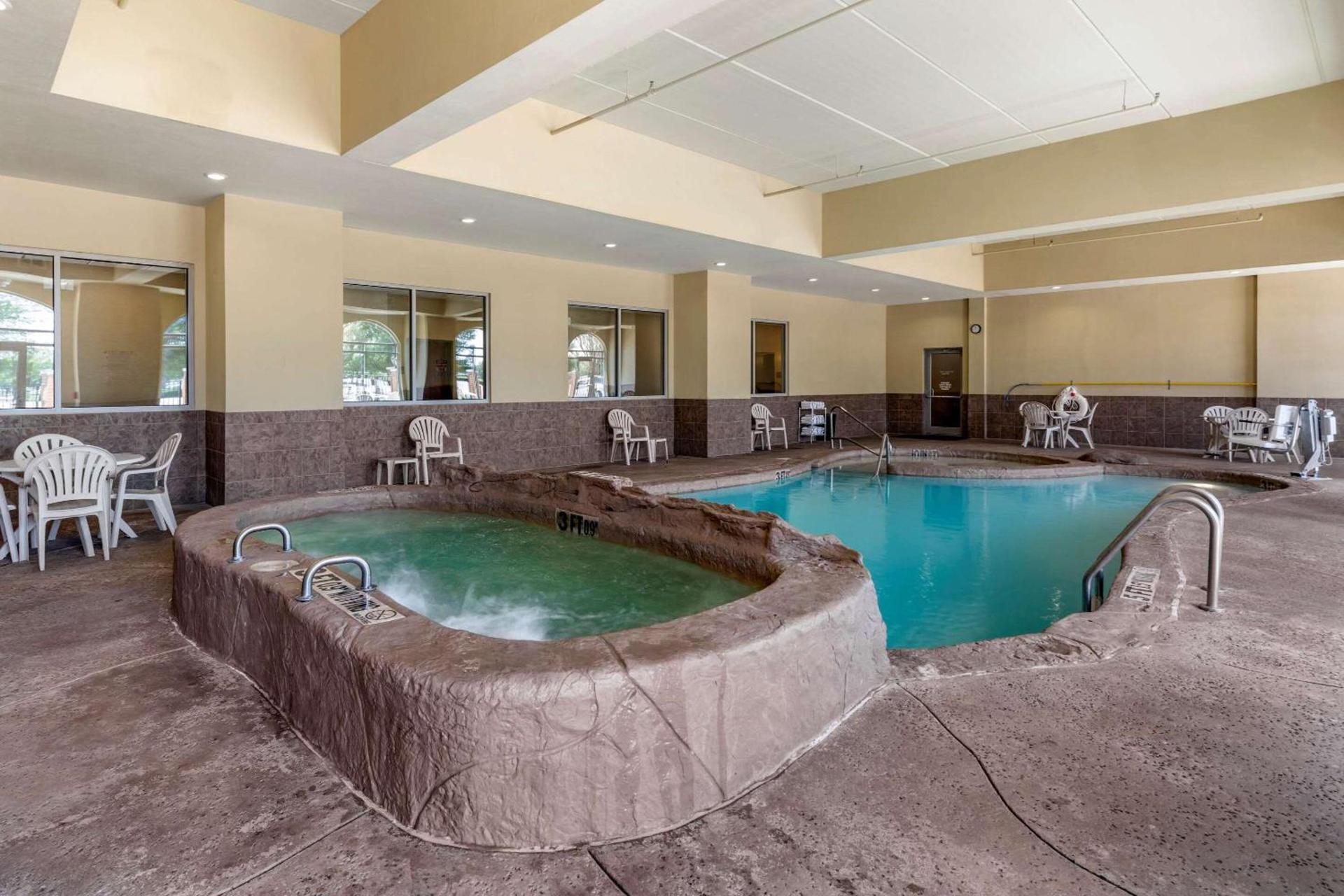 Comfort Suites Frisco photo 20