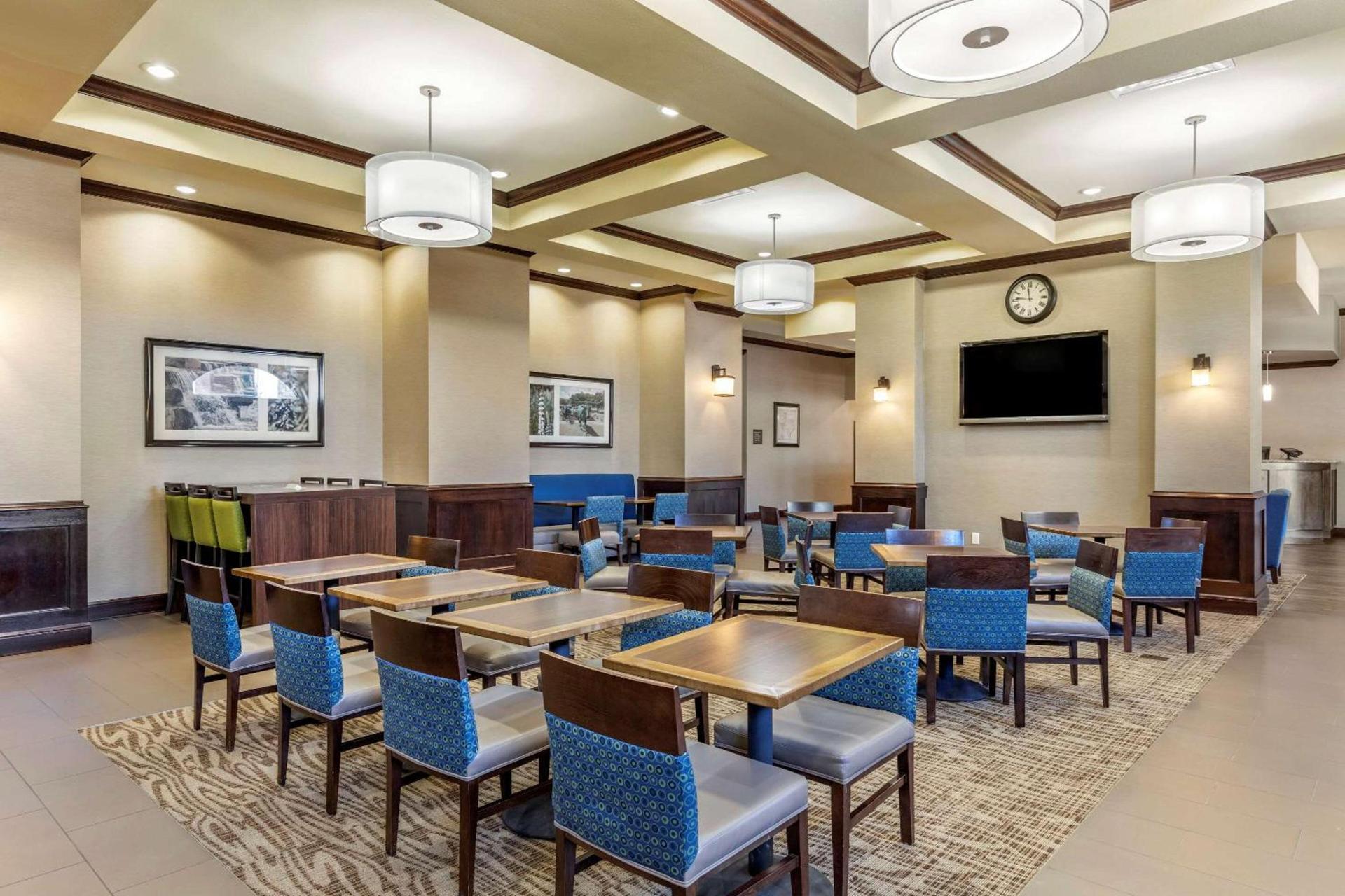 Comfort Suites Frisco photo 26