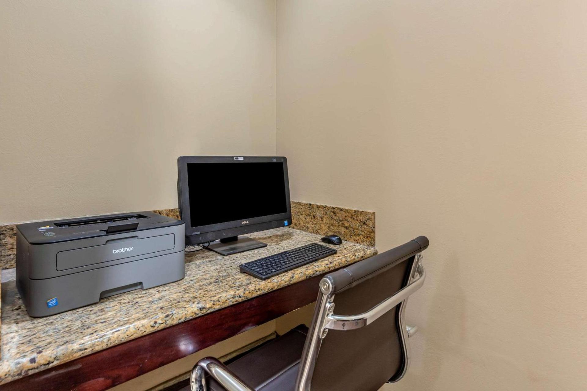 Comfort Inn Saint George North photo 11