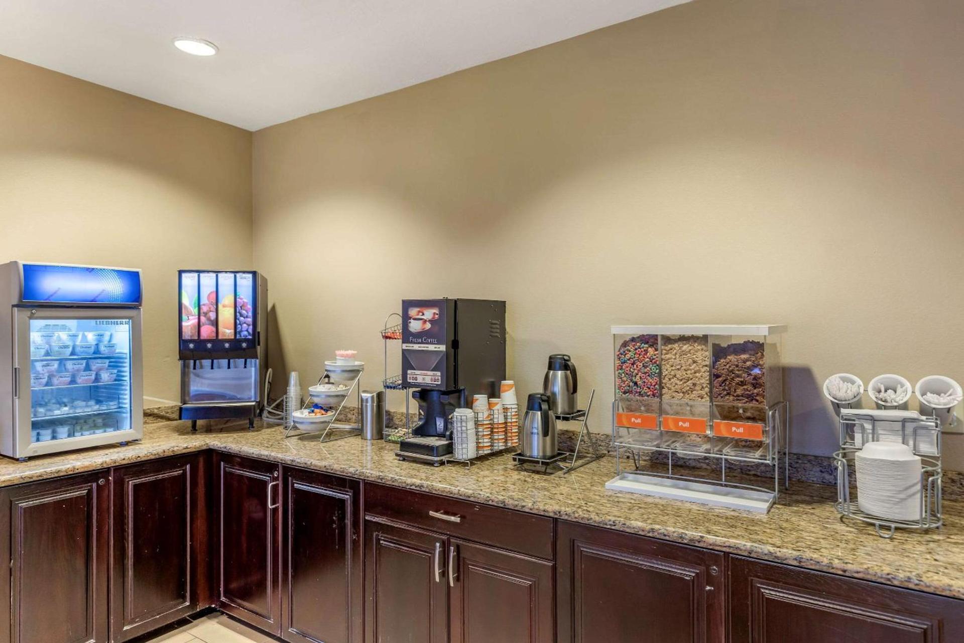 Comfort Inn Saint George North photo 12