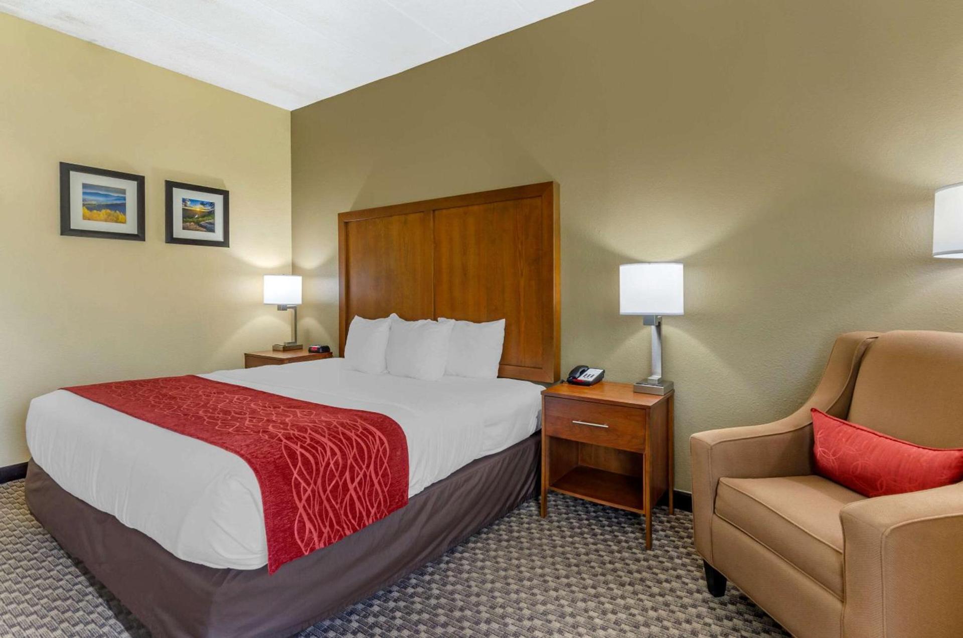Spark by Hilton Waynesboro photo 9
