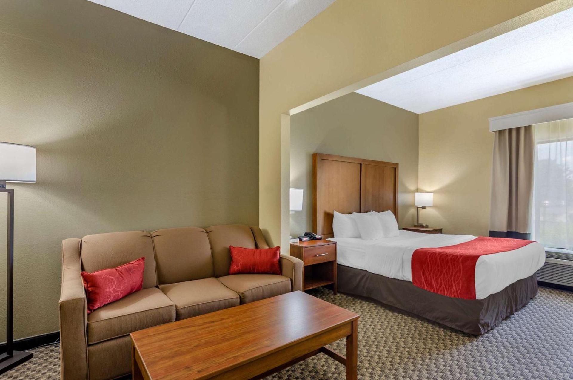 Spark by Hilton Waynesboro photo 13