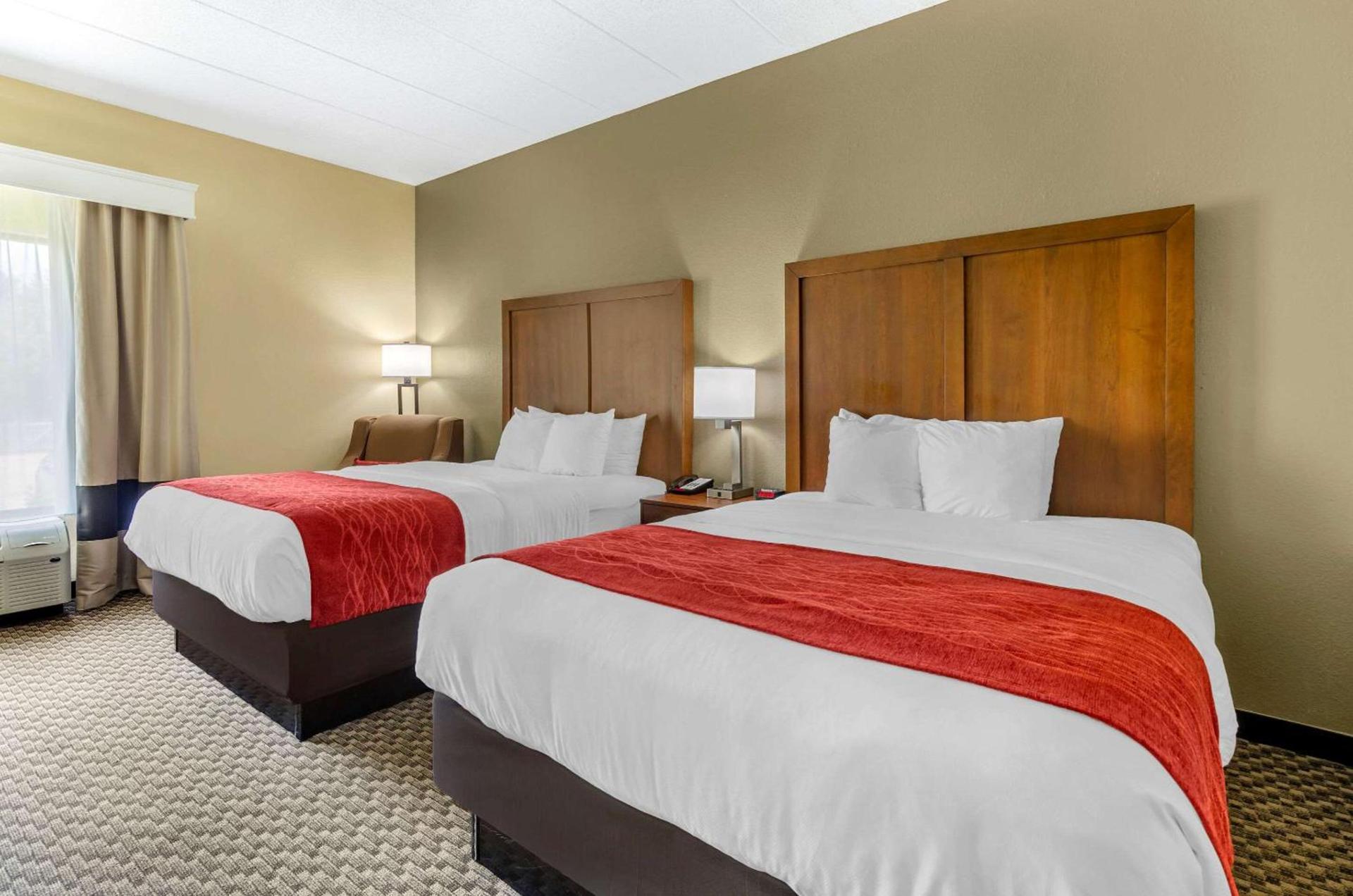 Spark by Hilton Waynesboro photo 18