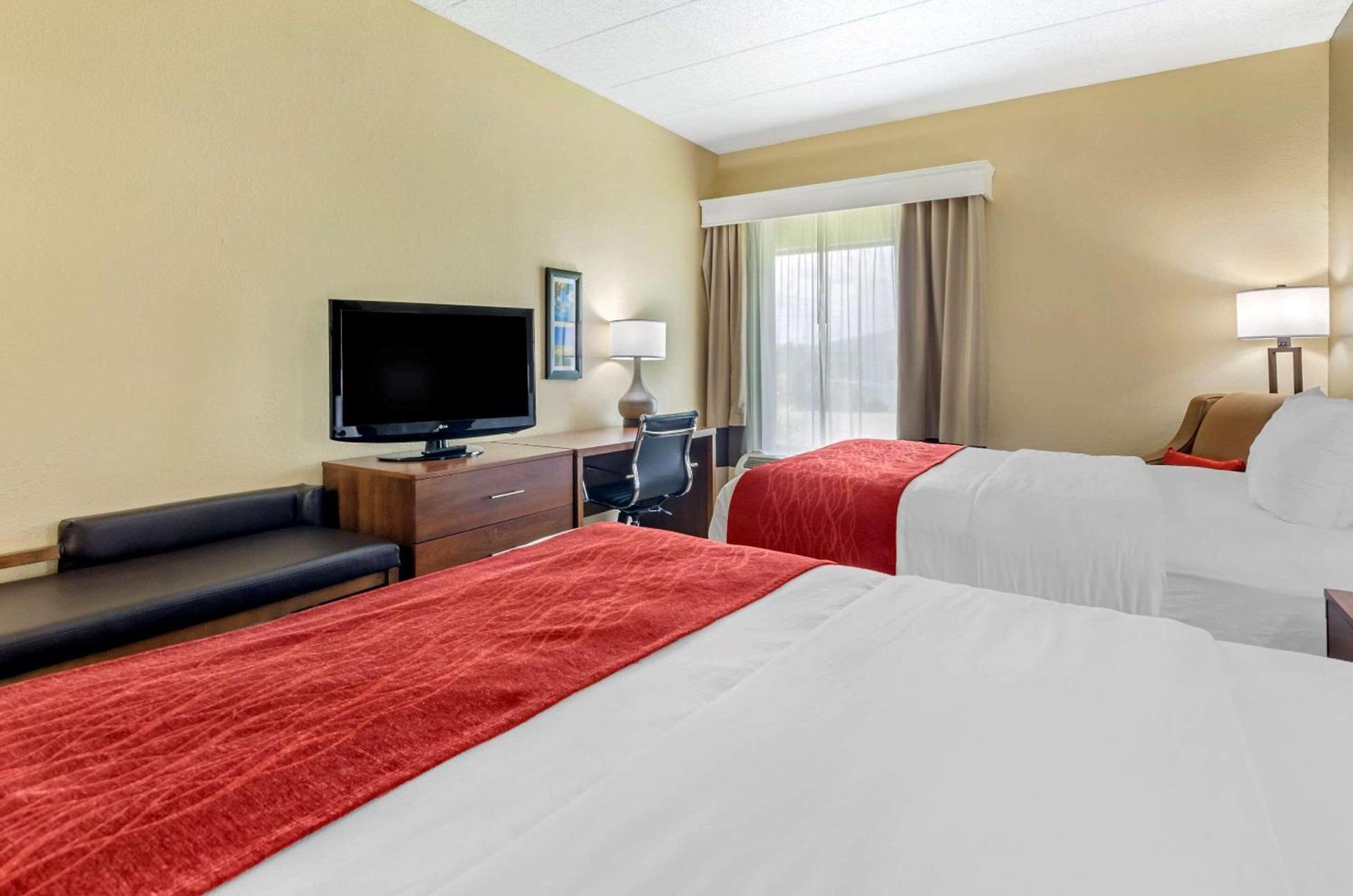 Spark by Hilton Waynesboro photo 19