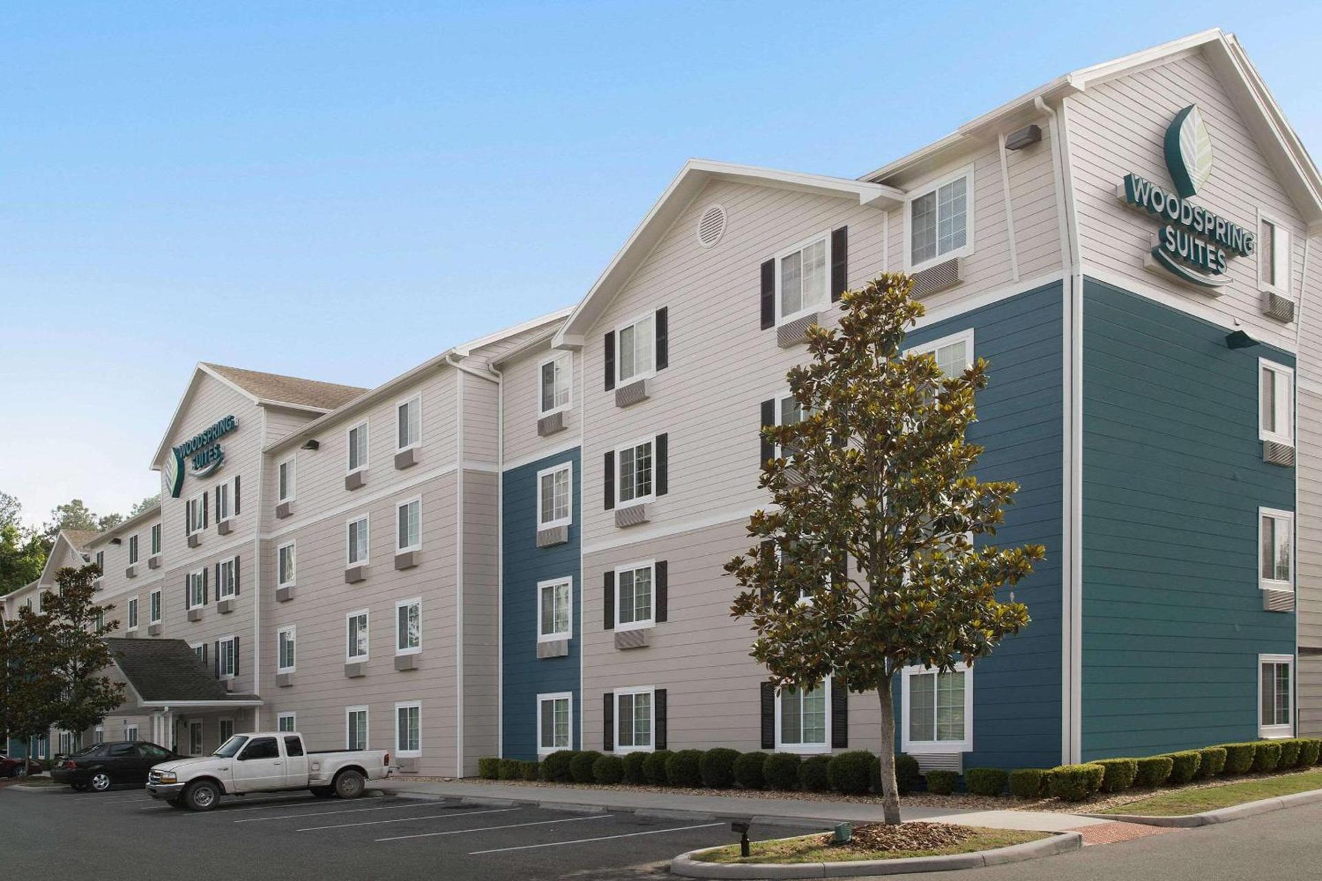 WoodSpring Suites Gainesville I-75 photo 12