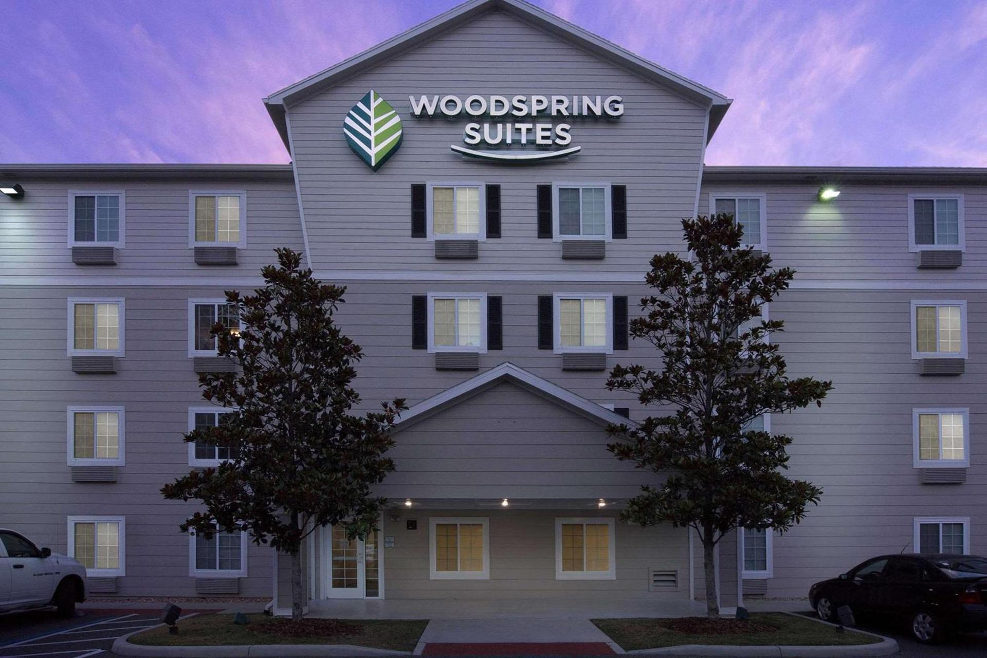 WoodSpring Suites Gainesville I-75 photo 13