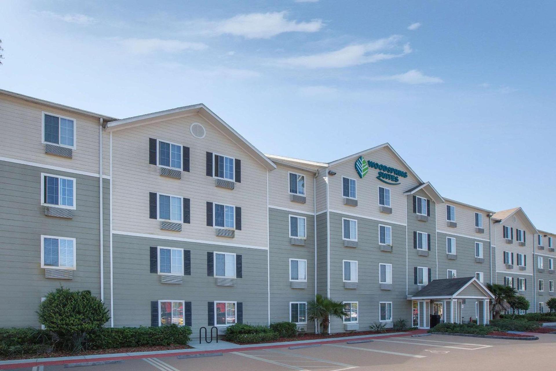 WoodSpring Suites Jacksonville Beach Blvd photo 2