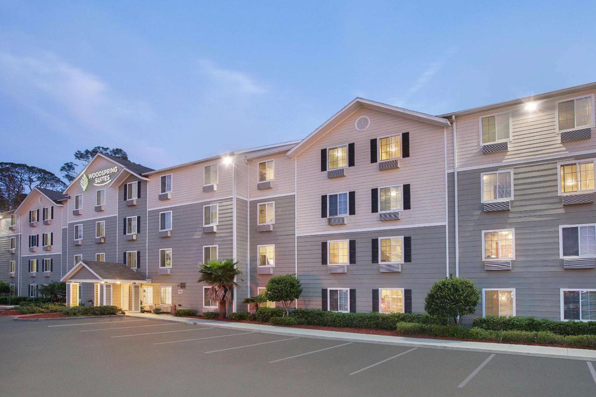 WoodSpring Suites Jacksonville Beach Blvd photo 3