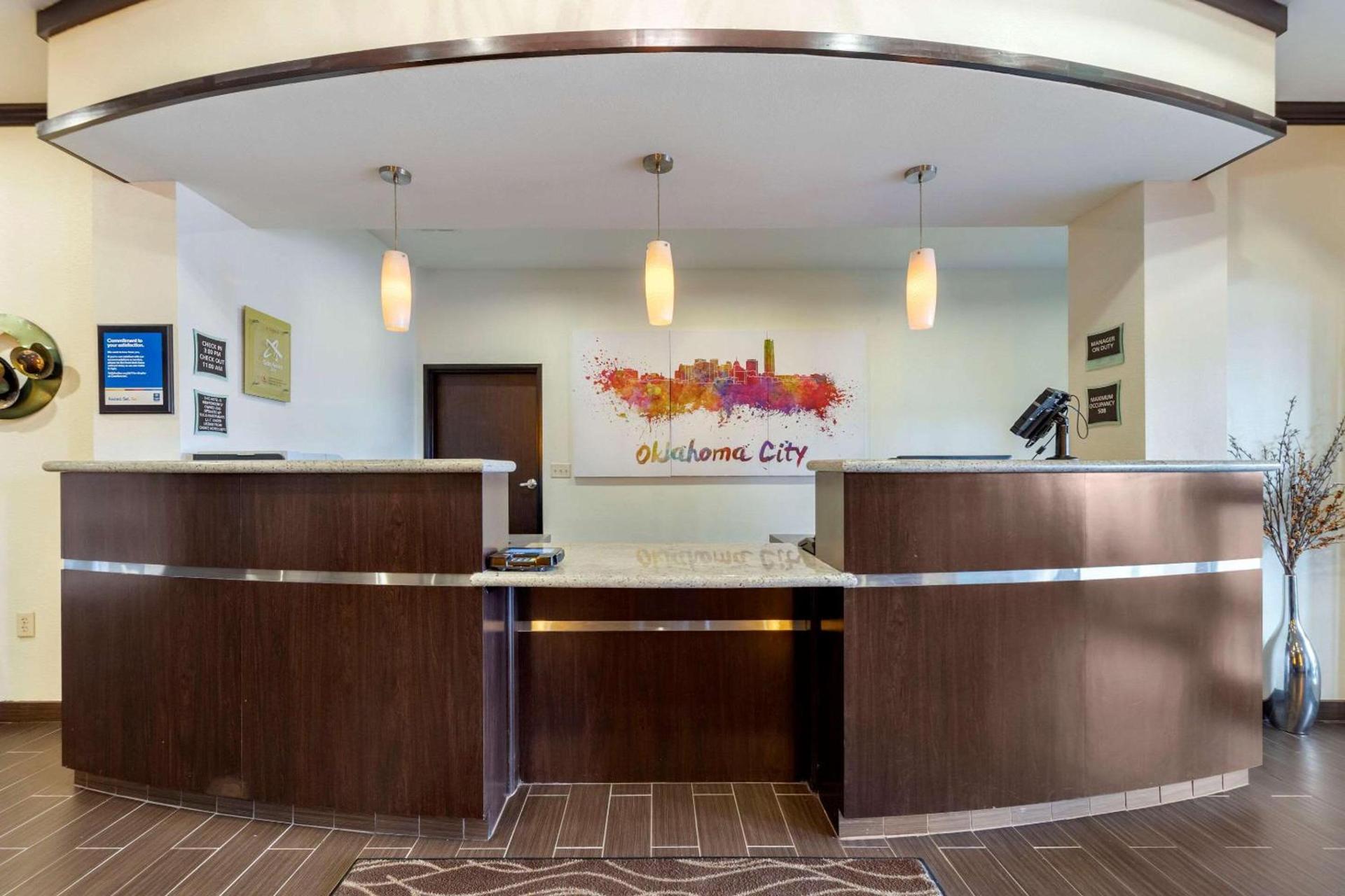 Comfort Inn & Suites Oklahoma City West - I-40 photo 3