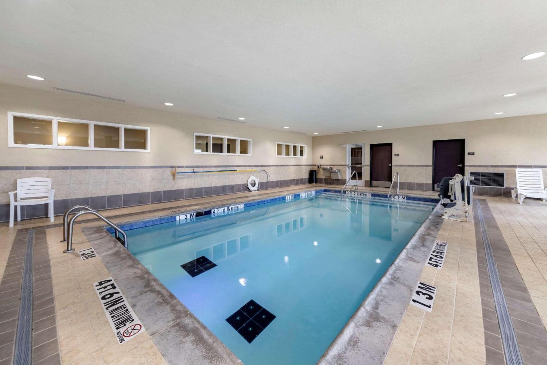 Comfort Inn & Suites Oklahoma City West - I-40 photo 20