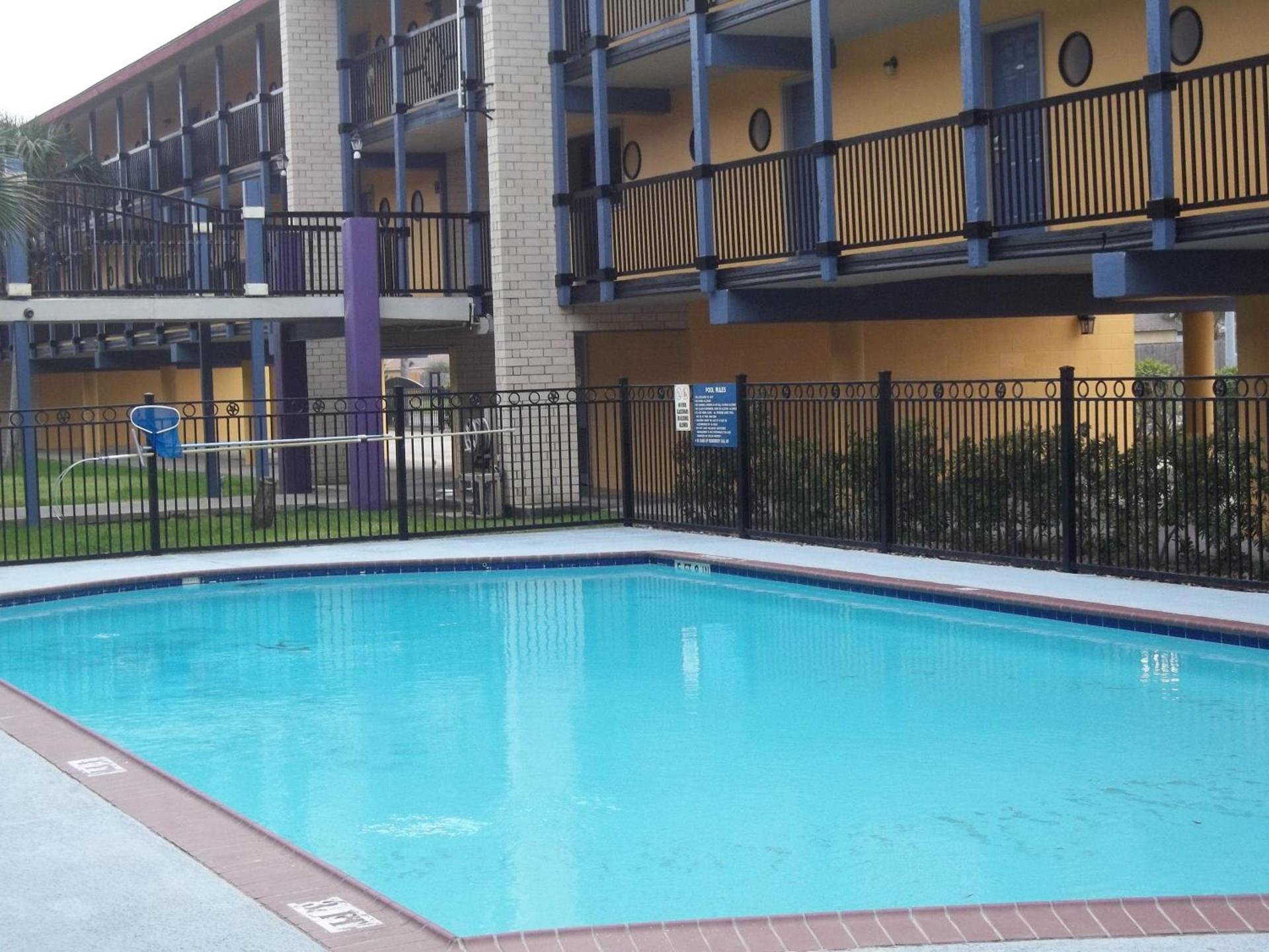 Scottish Inns Galveston photo 2
