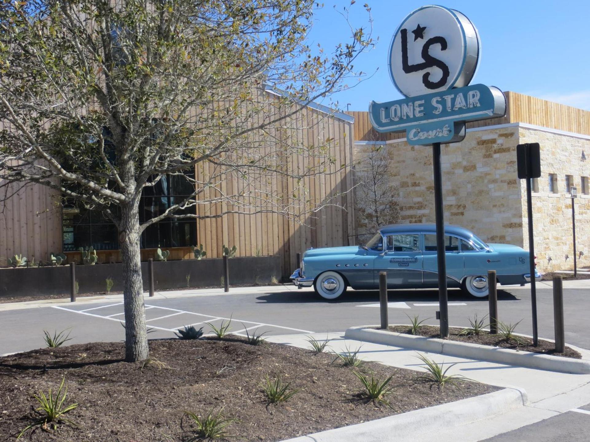Lone Star Court, by Valencia Hotel Collection photo 32