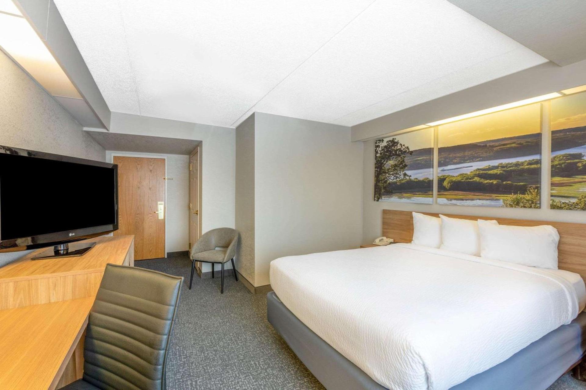 Days Inn by Wyndham Eagan Minnesota Near Mall of America photo 15