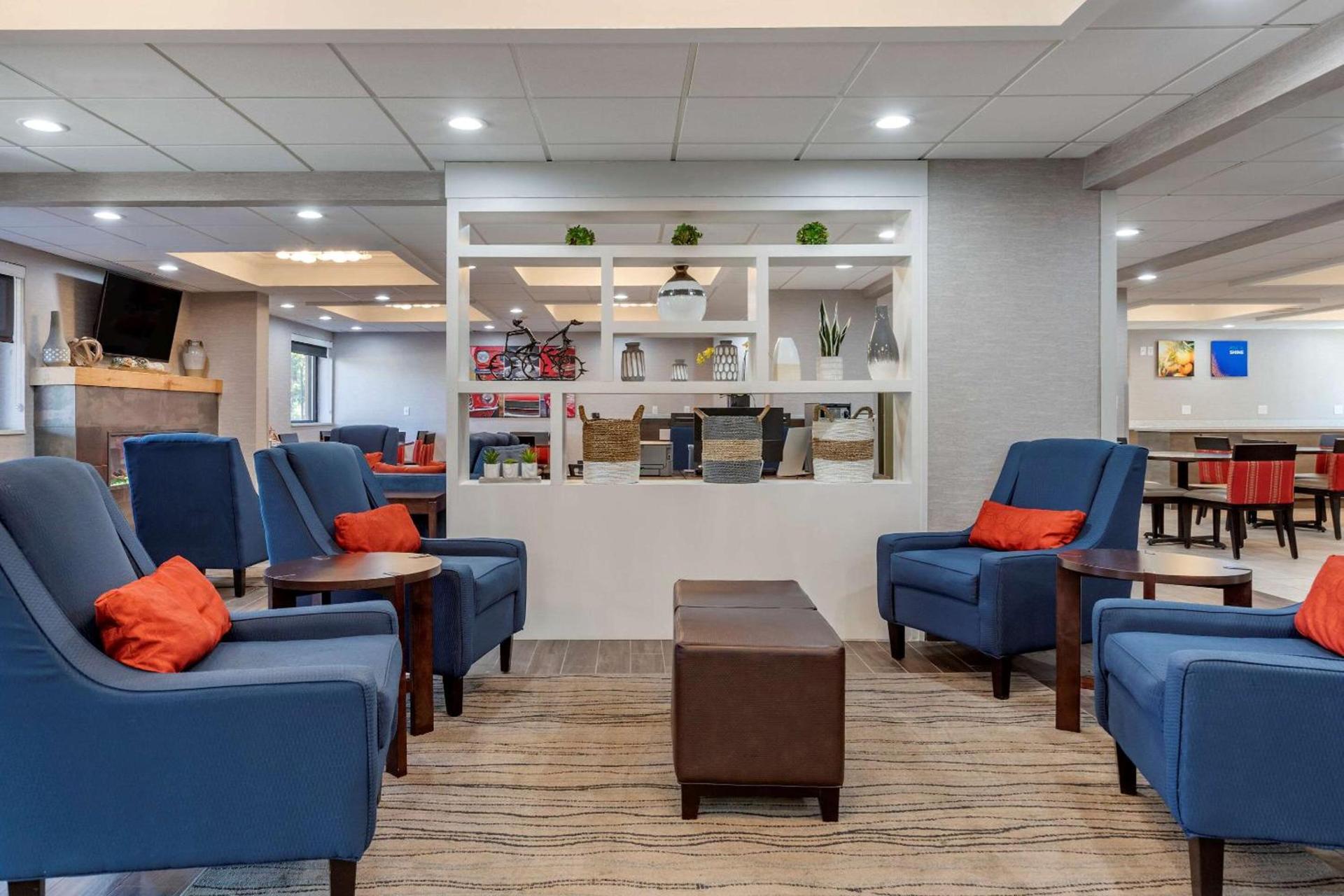 Comfort Inn Near Greenfield Village photo 27