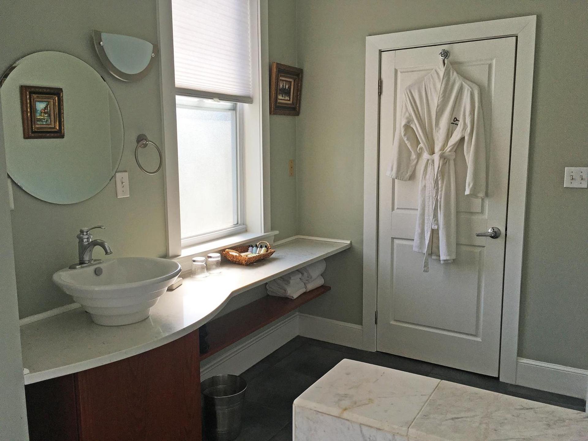 Morris House Hotel photo 82