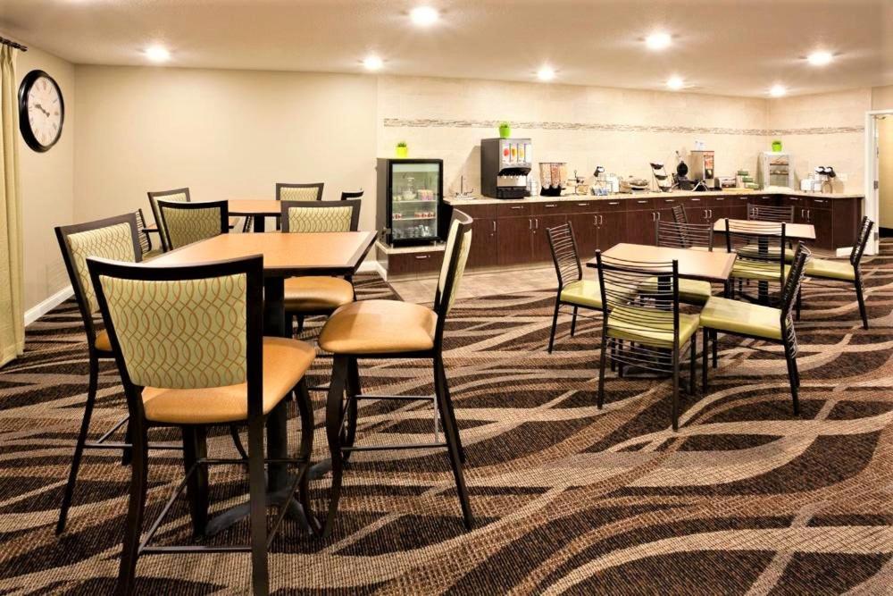 AmeriVu Inn and Suites - Chisago City photo 59