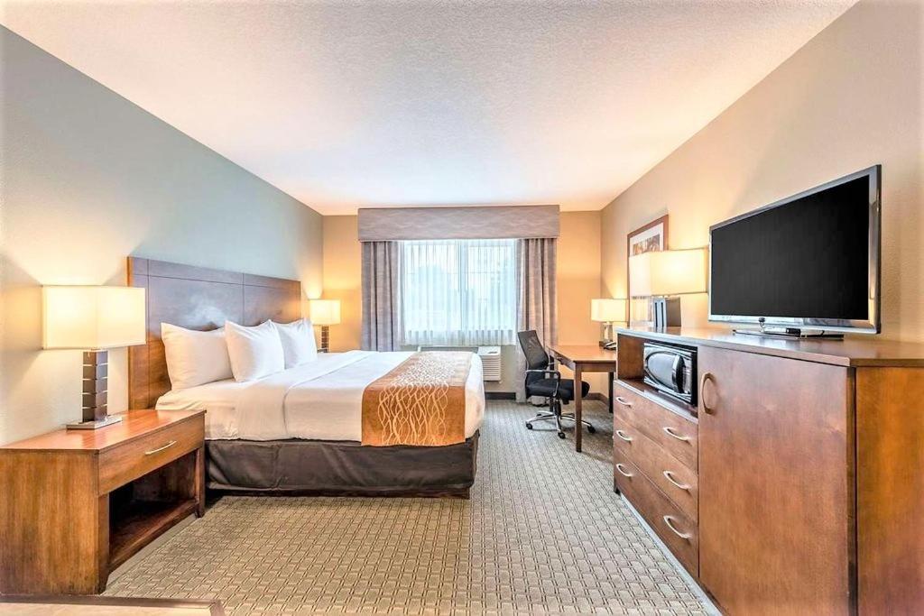 AmeriVu Inn and Suites - Chisago City photo 66