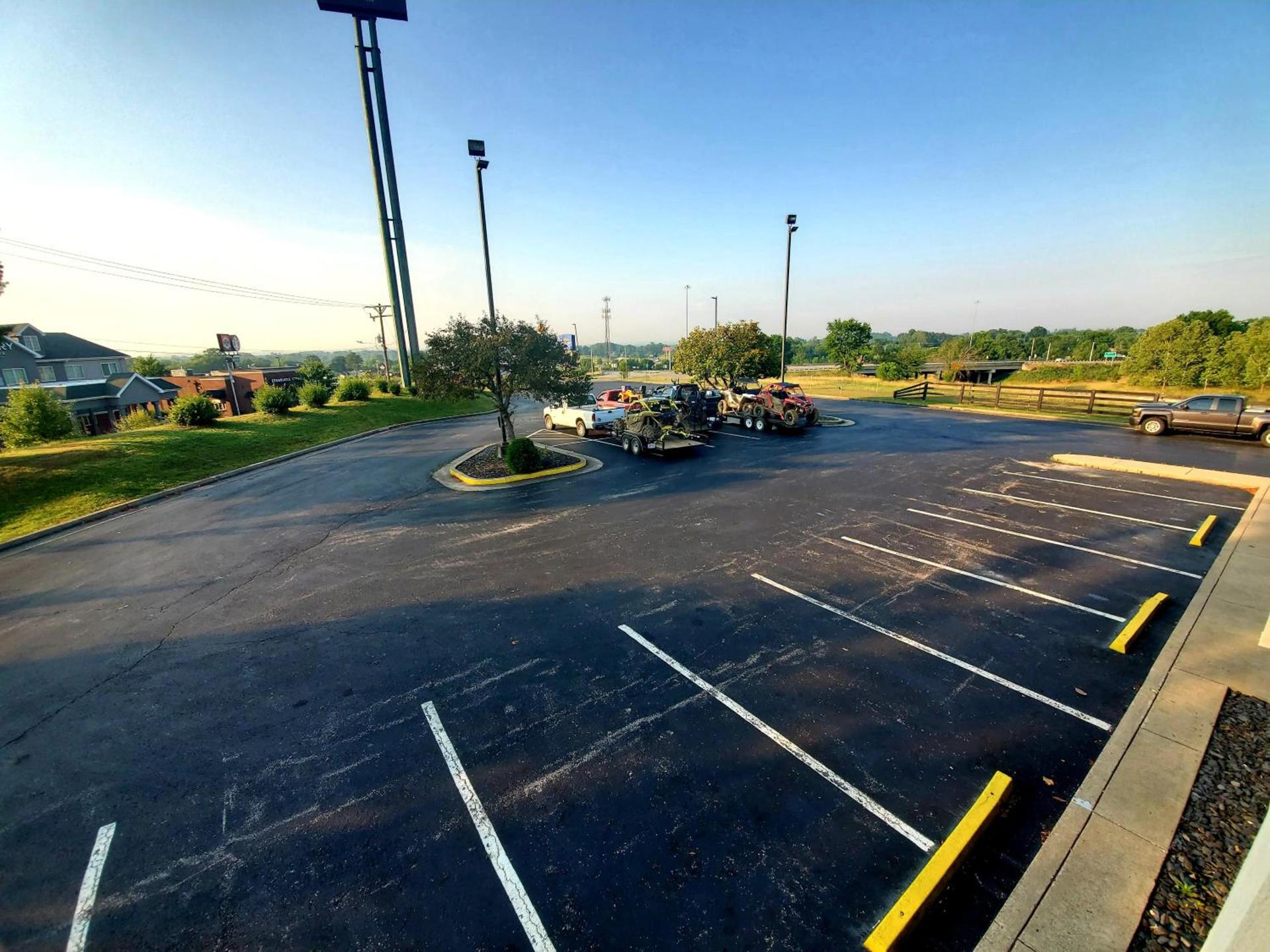Baymont by Wyndham London KY photo 81