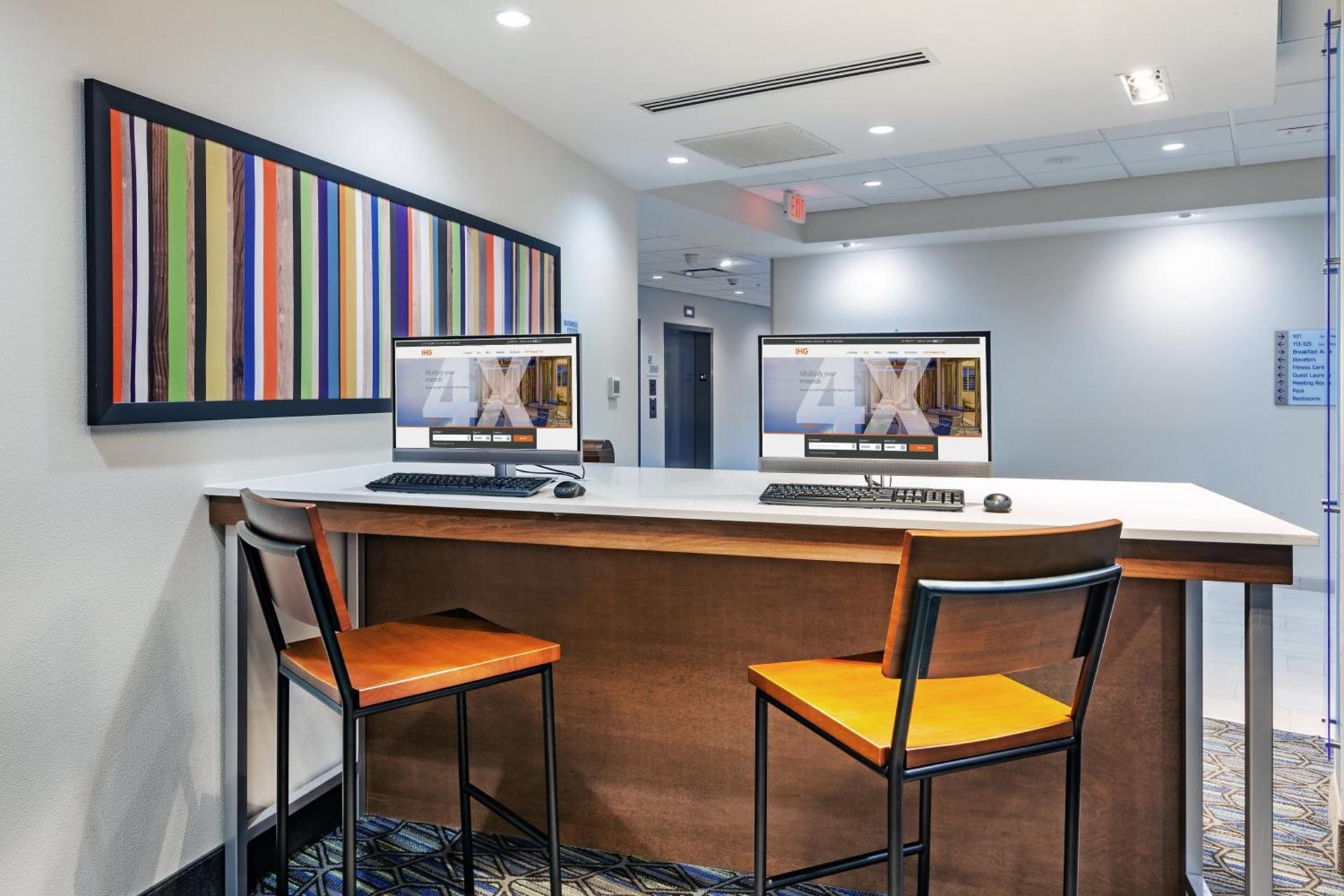 Holiday Inn Express & Suites - Tulsa Northeast - Owasso by IHG photo 19