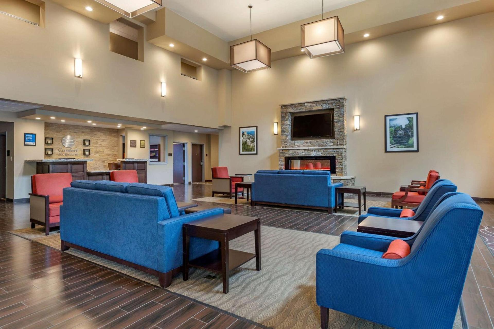 Comfort Inn & Suites Near Mt Rushmore photo 3