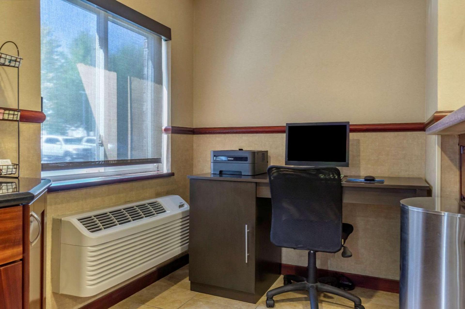 Comfort Inn Kennewick Richland photo 27